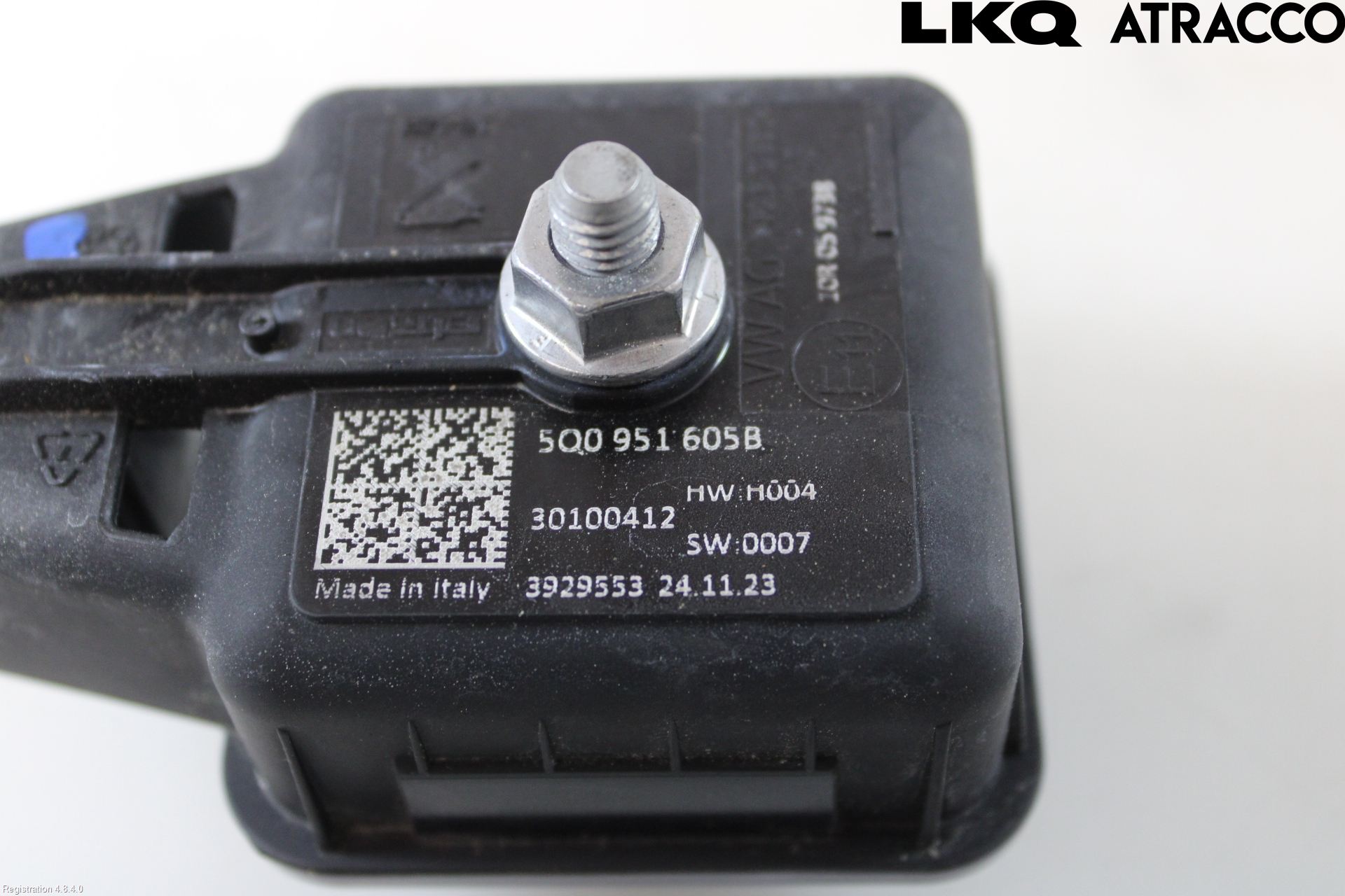 Volkswagen VW PASSAT 20-24 Bilalarm