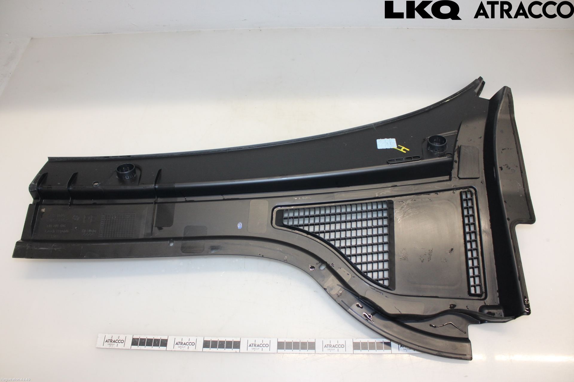 Volkswagen VW PASSAT 24- Visker Deksel-Grill-Under Frr