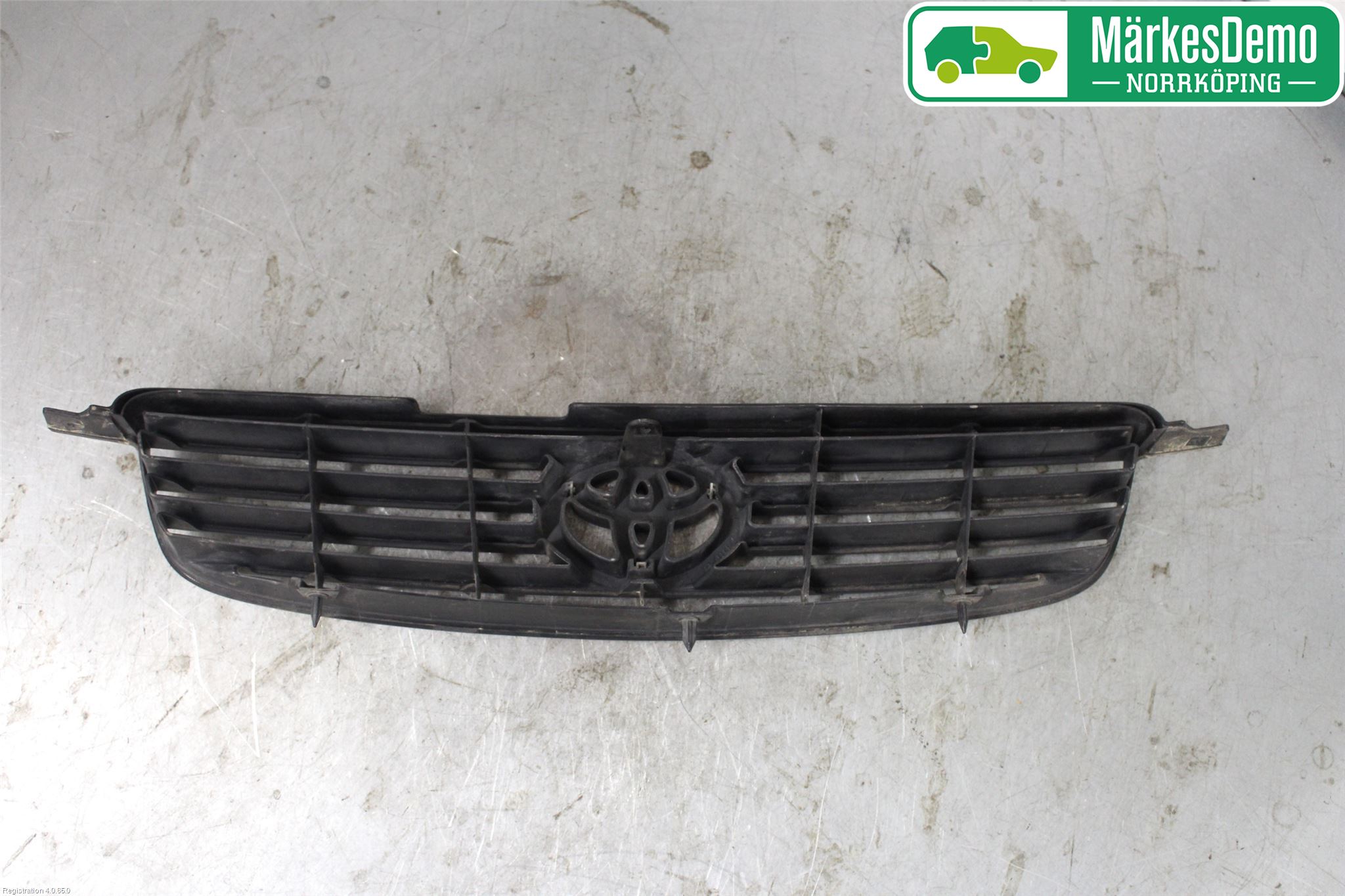 Toyota COROLLA 98-01 Grill Komplett