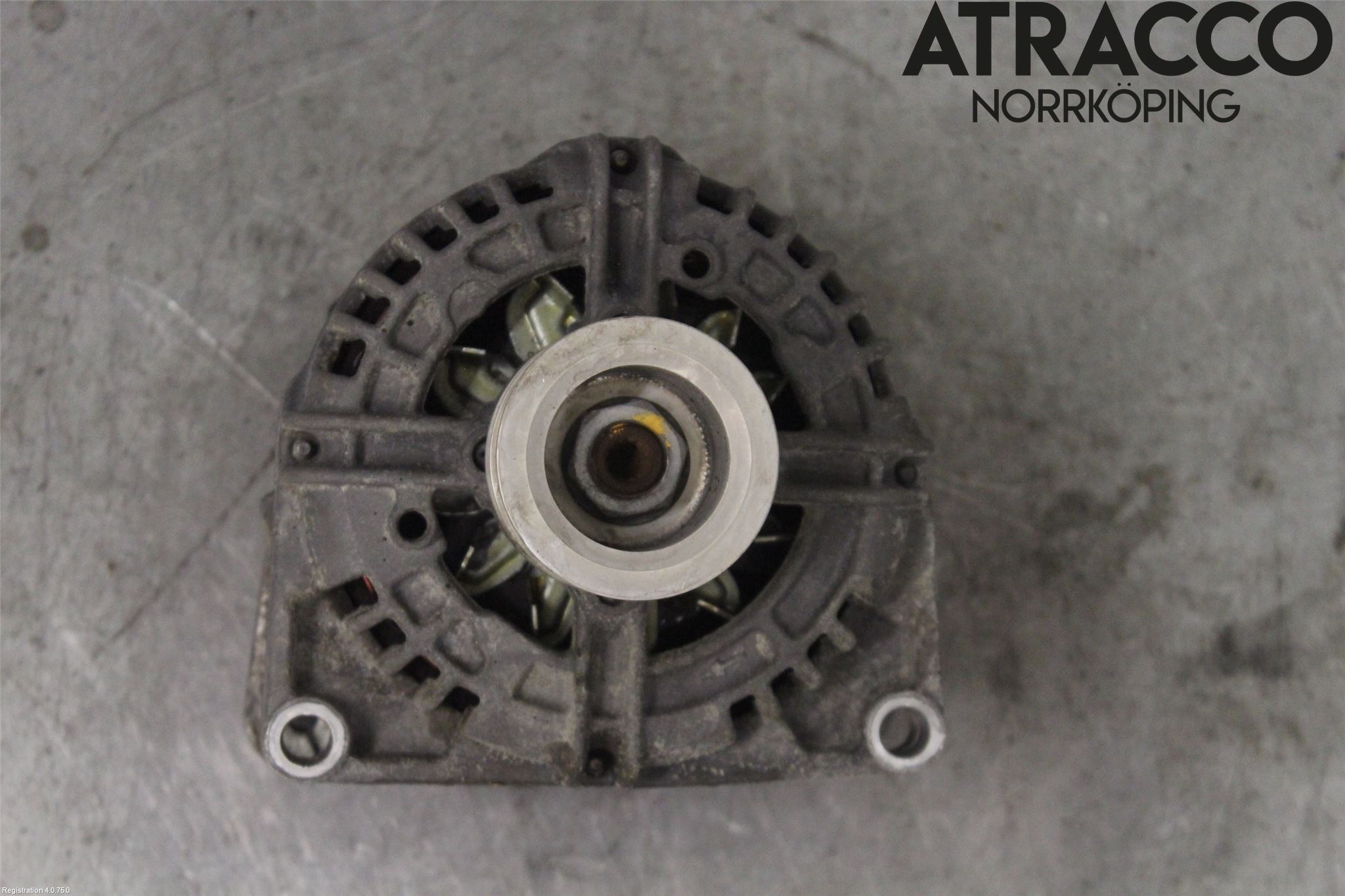 Opel ZAFIRA B 06-14 Dynamo