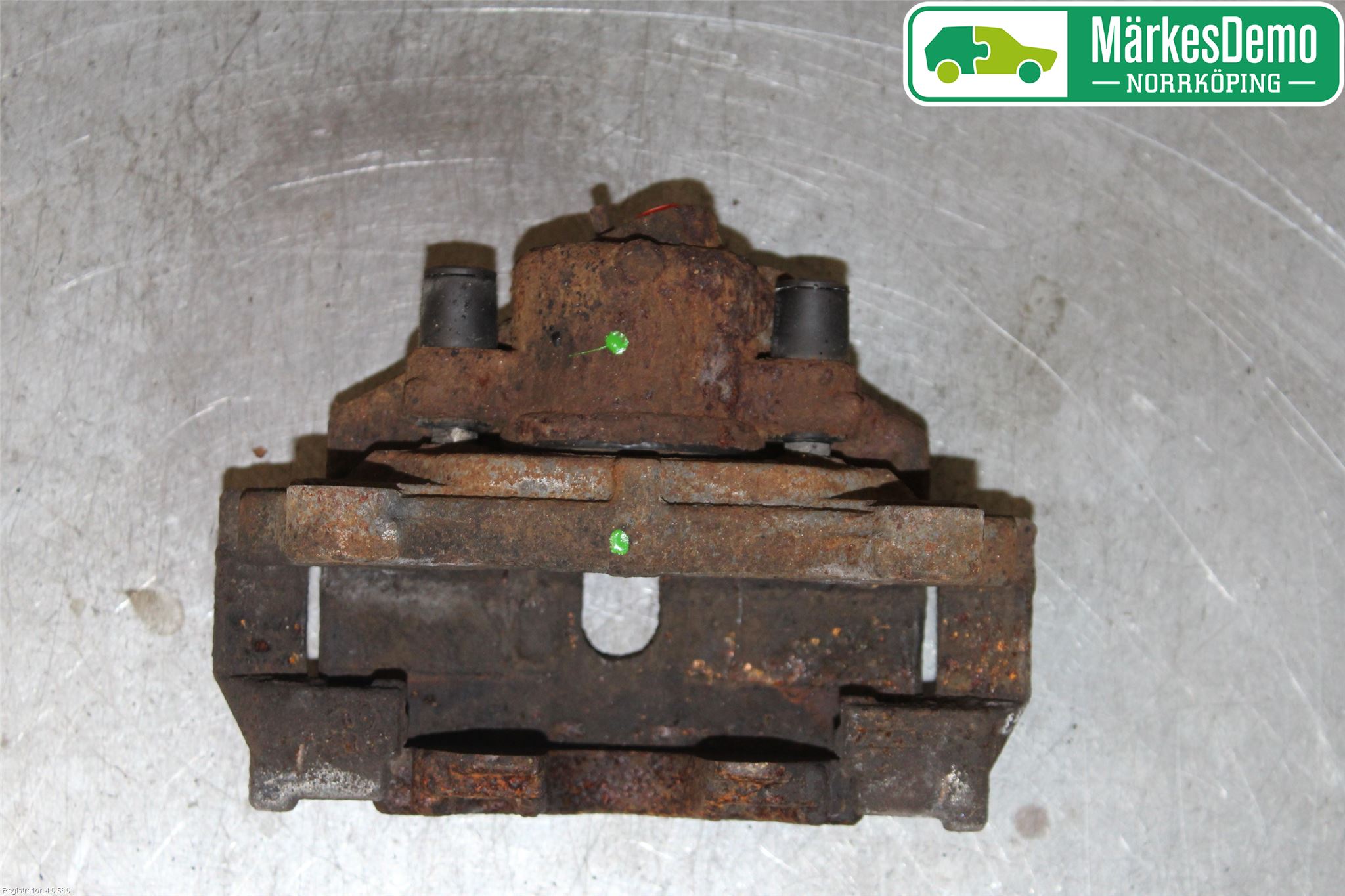 Volkswagen VW PASSAT 11-14 Bremsecaliper Foran Høyre