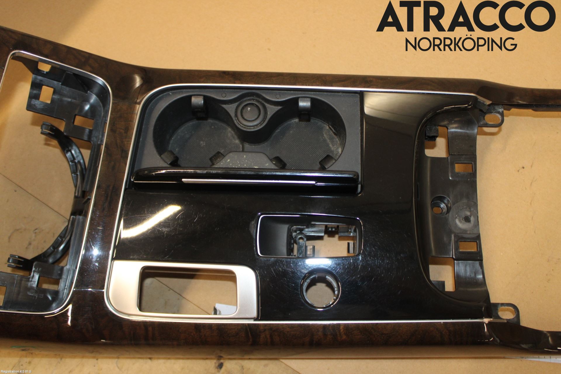 Audi A8/S8 4H 10-17 Instrumentkonsoll Midt