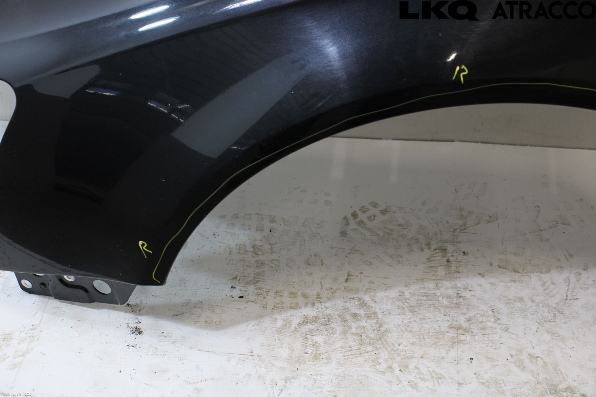 Audi A6/S6     05-11 Skjerm Foran Venstre