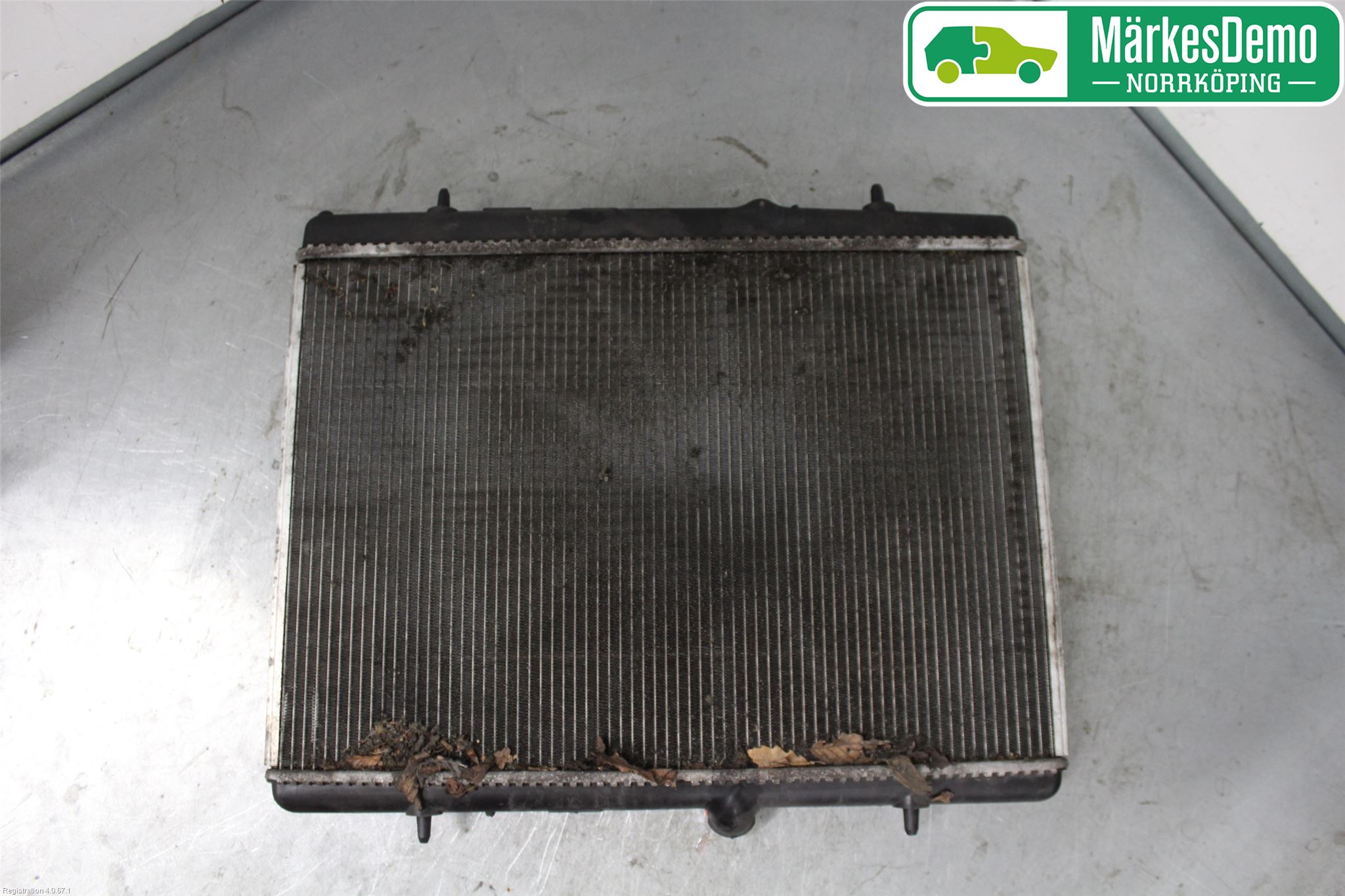 Citroen C4 I   05-10 Radiator Automat