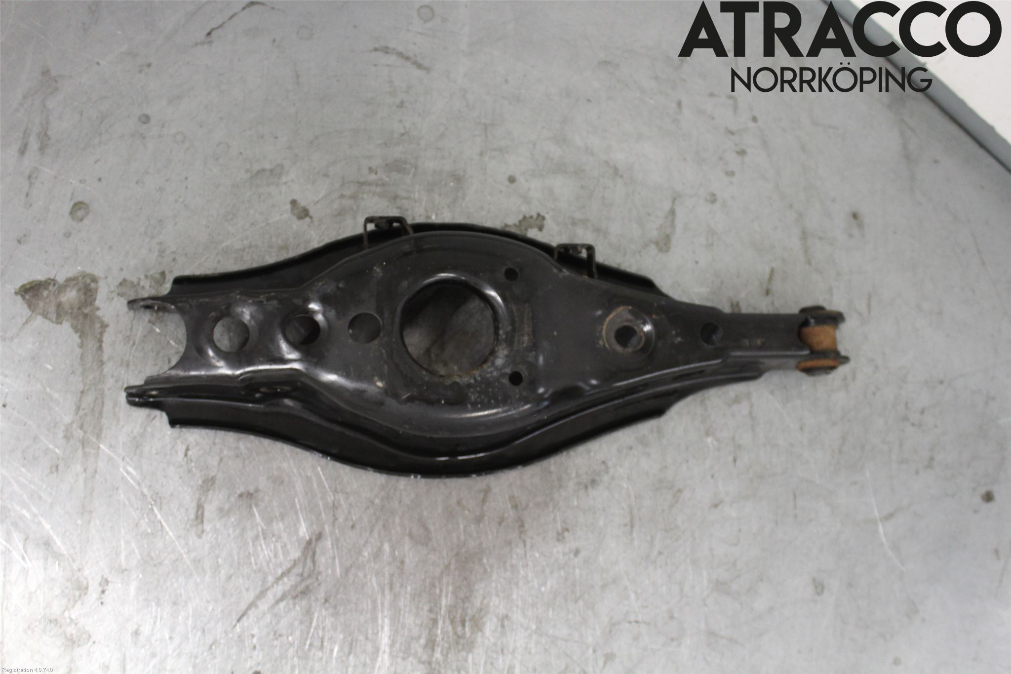 Toyota AURIS 13-19 Bærearm Bak Høyre
