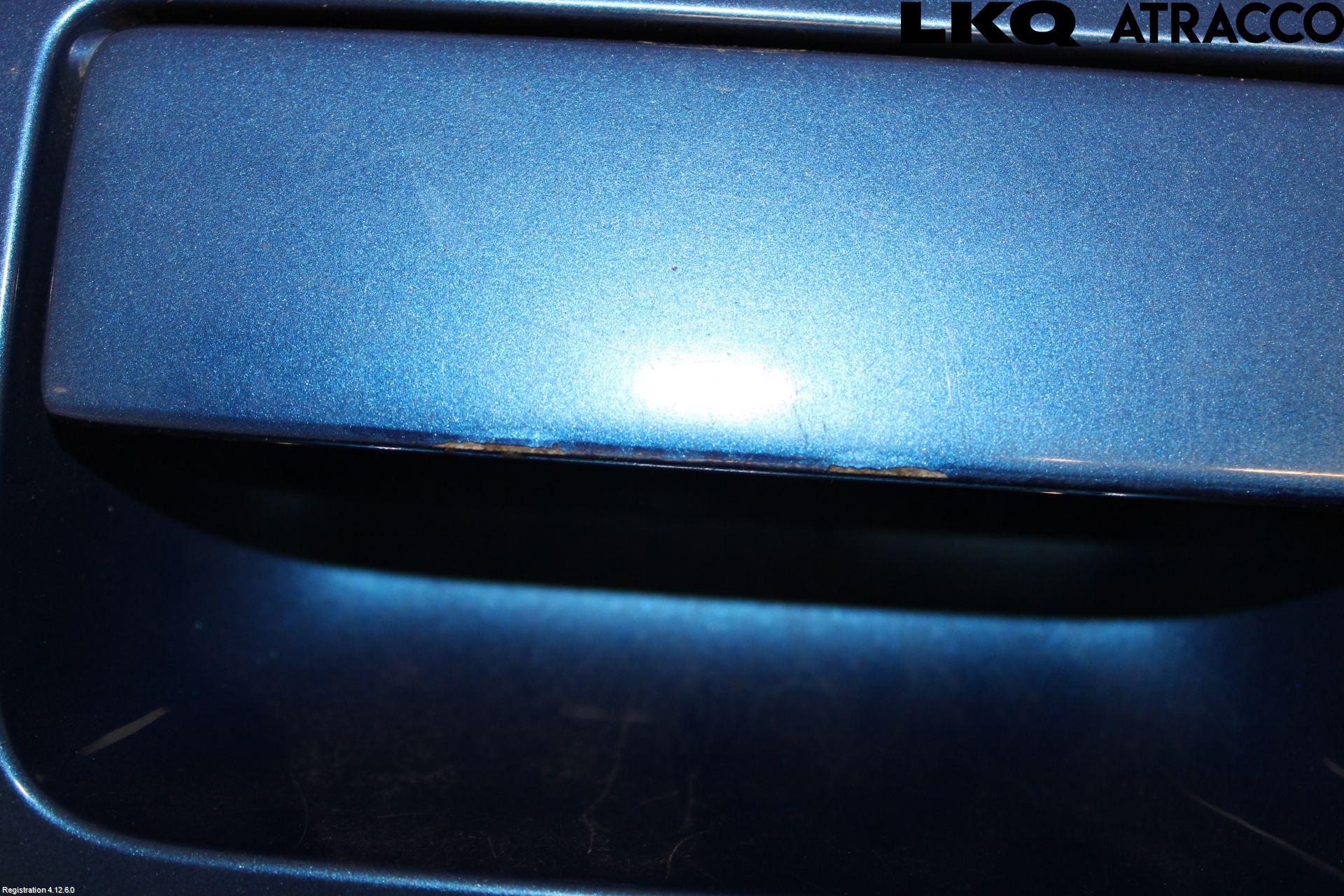 Volkswagen VW AMAROK 2H 10-22 Bakluke Handtak Ytre