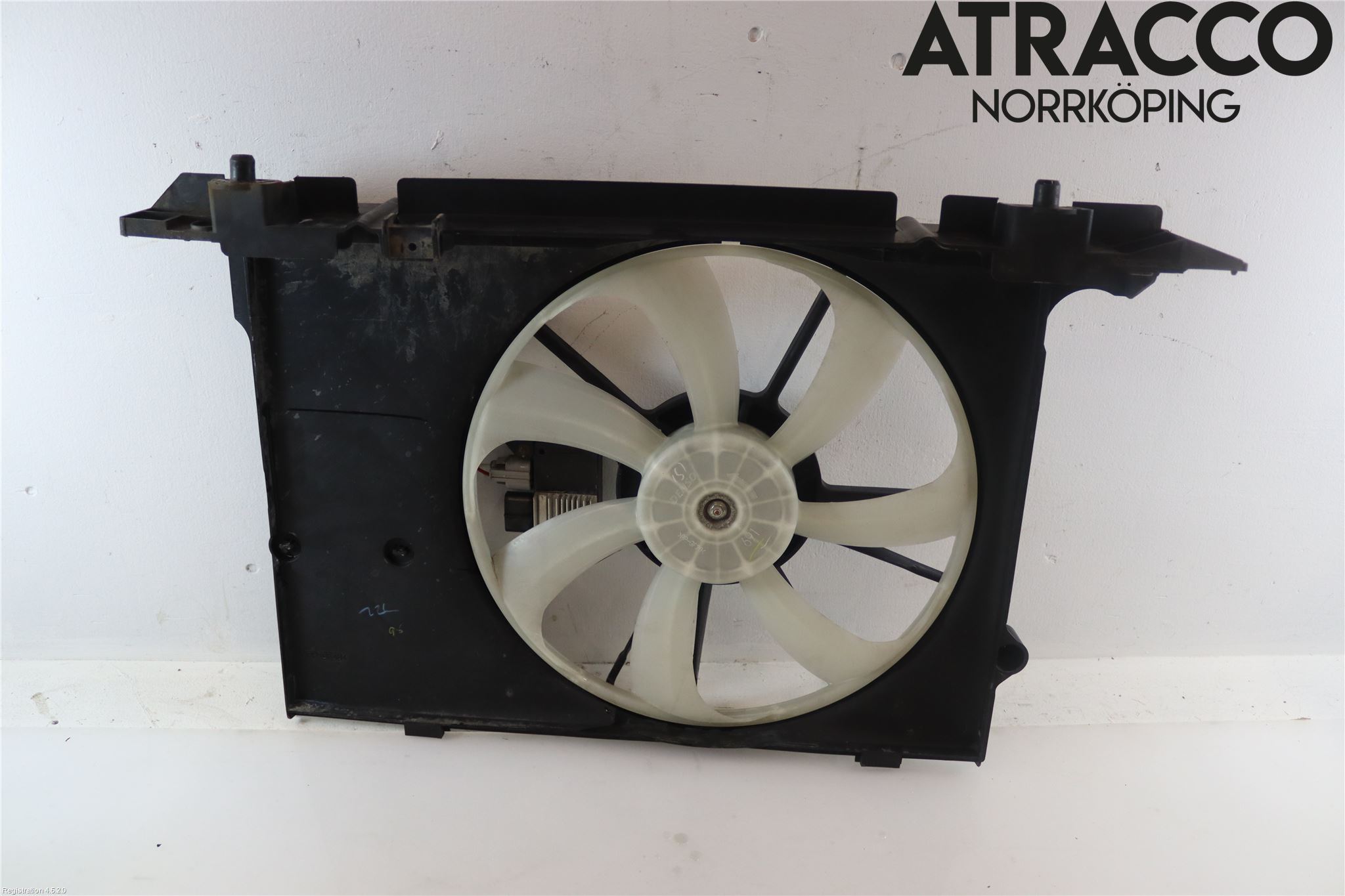 Toyota AURIS 10-12 Kjølevifte Elektrisk