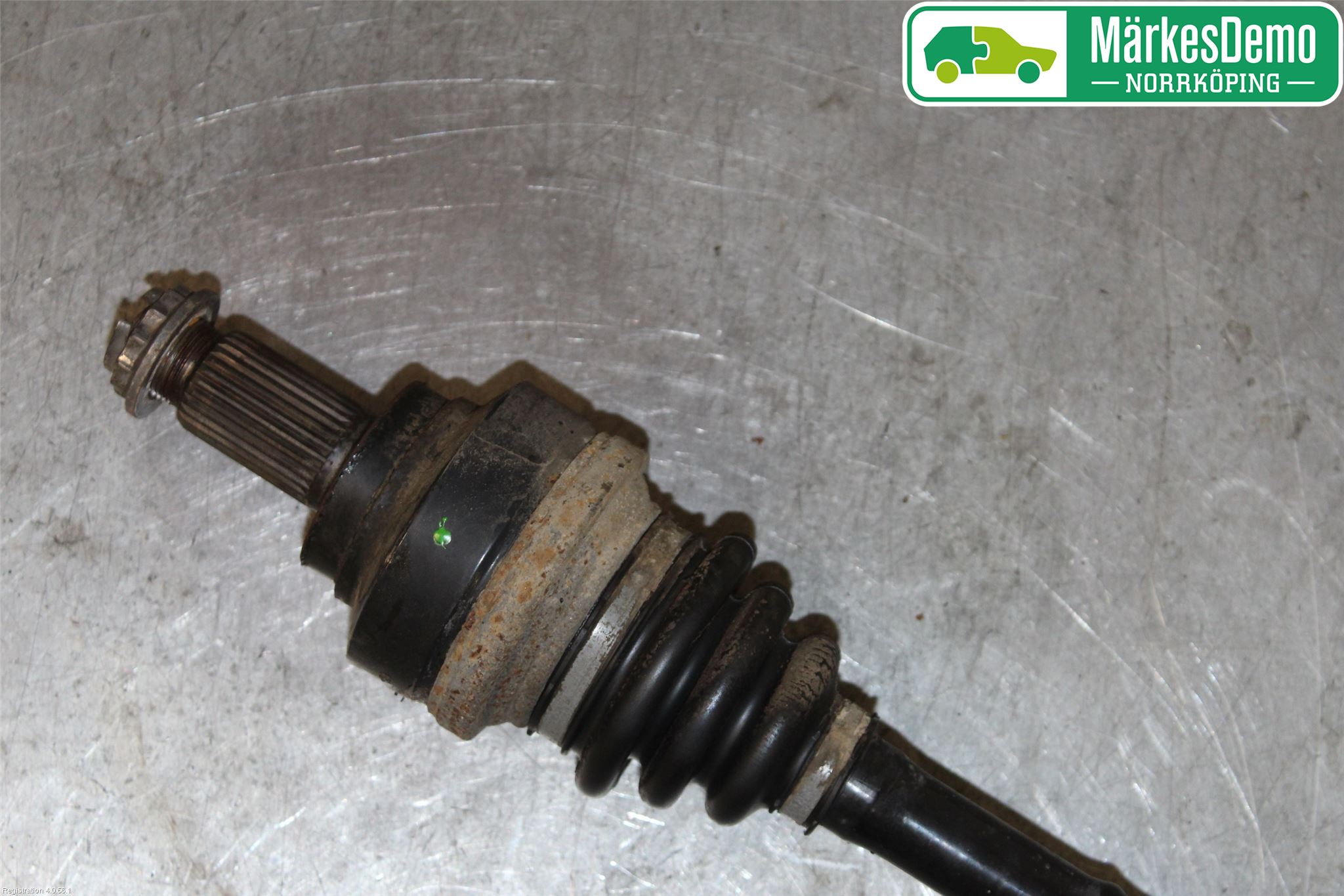 BMW 1 F20/F21 11-19 Drivaksel Bak Kompl Venstre