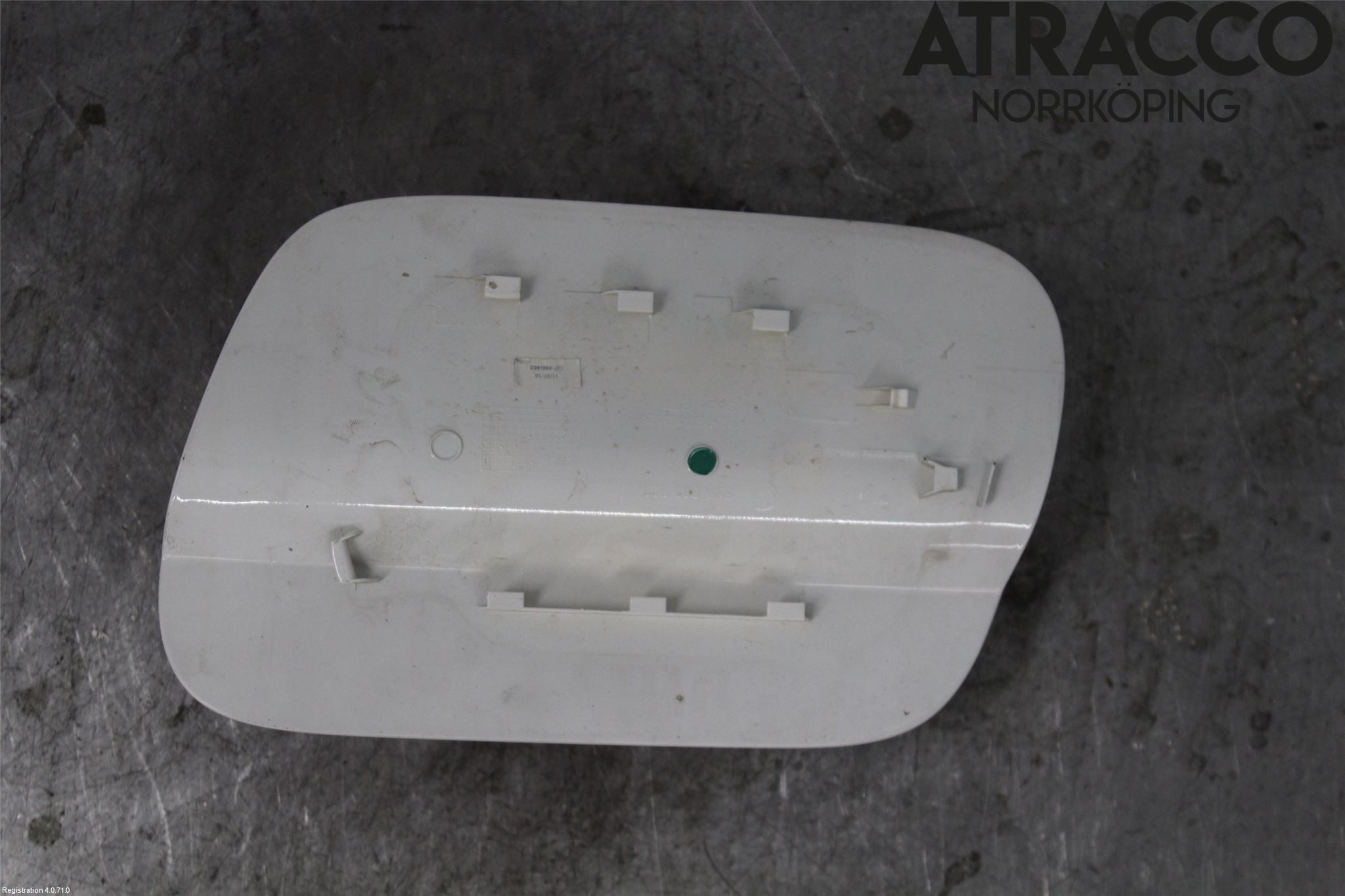 Volkswagen VW TIGUAN 16-24 Drivstoff Tankluke