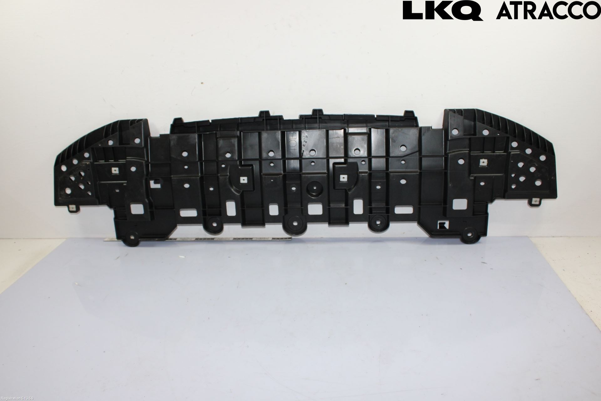 Toyota YARIS XP21 20- Bunnplate U Motor-Gear-Dørk