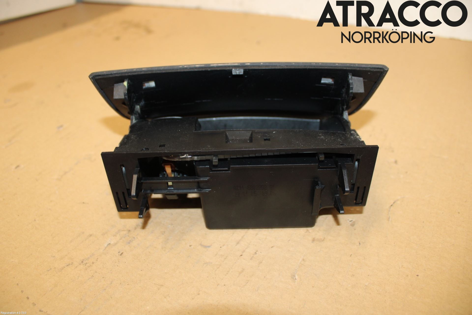 Mercedes-Benz MB CLS (C219) 03-11 Innr Askebeger
