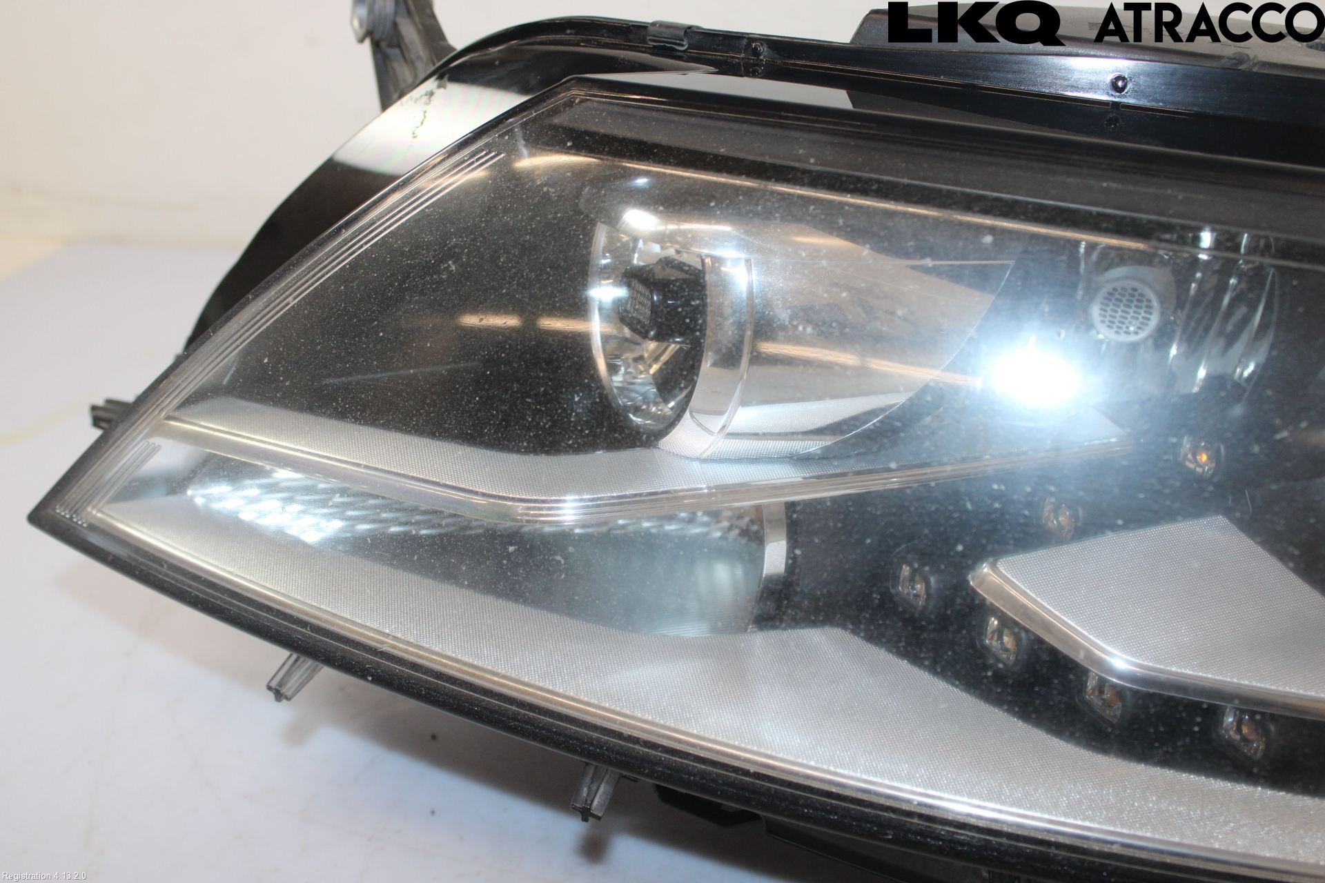 Volkswagen VW PASSAT CC 08-16 Frontlykt Venstre