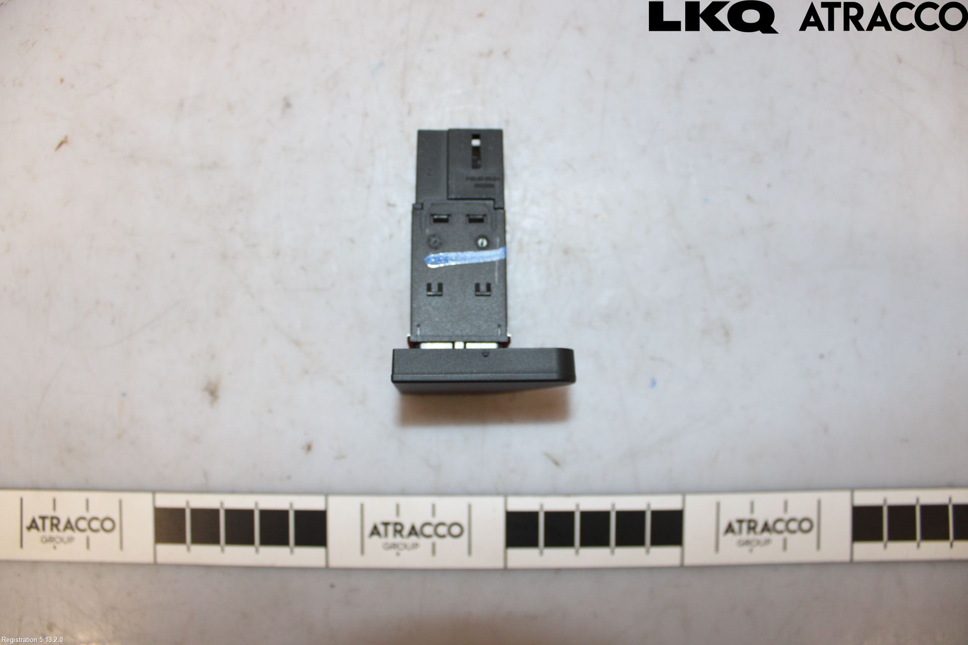 Volkswagen VW ID.7/TOURER 24- Bryter Varsel (Nødblink)
