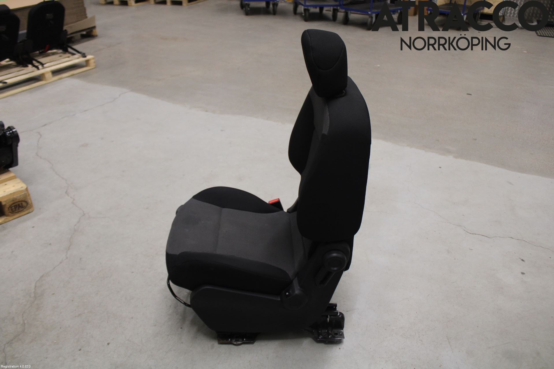 Peugeot PARTNER 16-18 Innr Sete Foran Venstre
