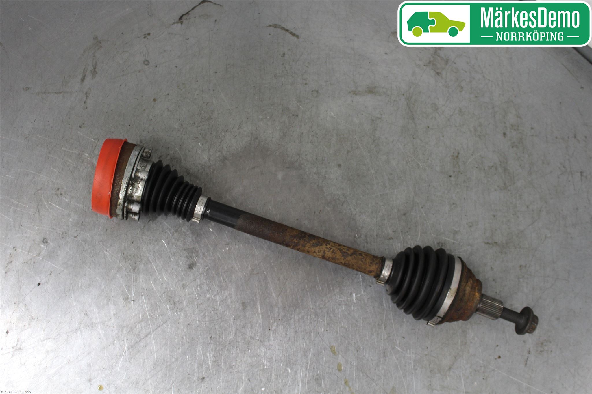 Volkswagen VW GOLF V 04-09 Drivaksel Foran Kompl Venstre