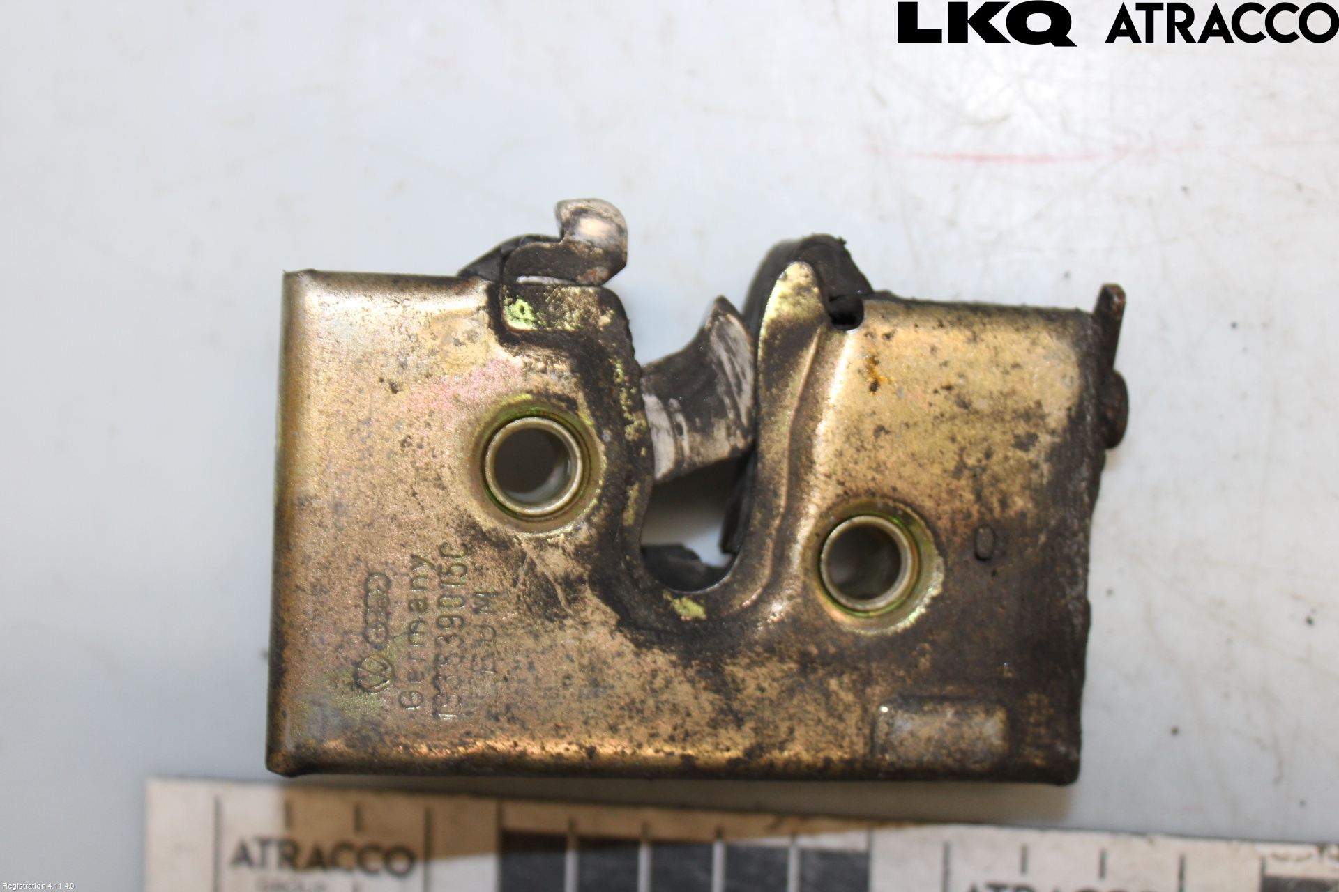 Volkswagen VW JETTA II 84-92 Dørlås - Låsekasse