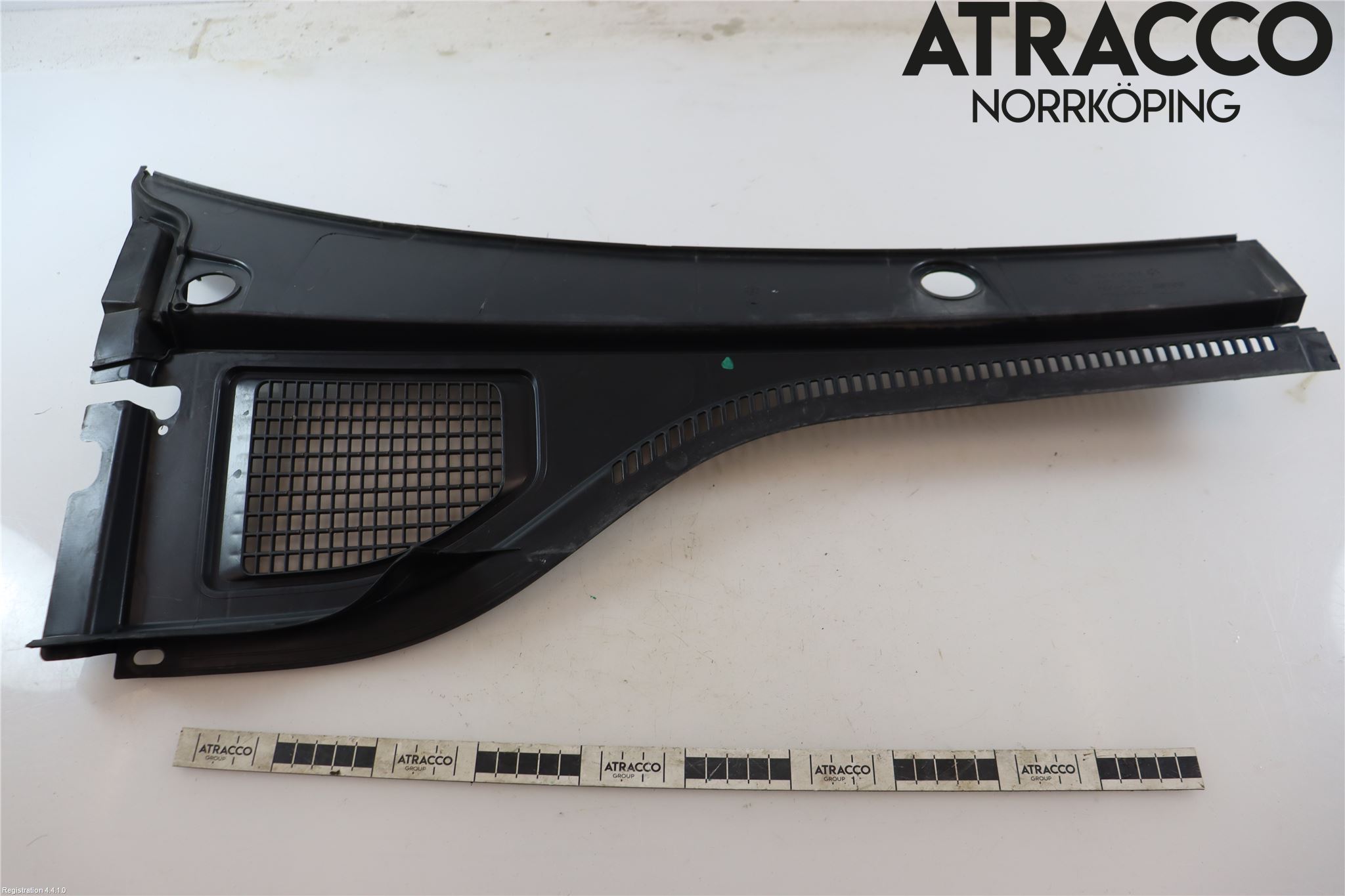 Volkswagen VW GOLF / E-GOLF VIII 20- Visker Deksel-Grill-Under Frr