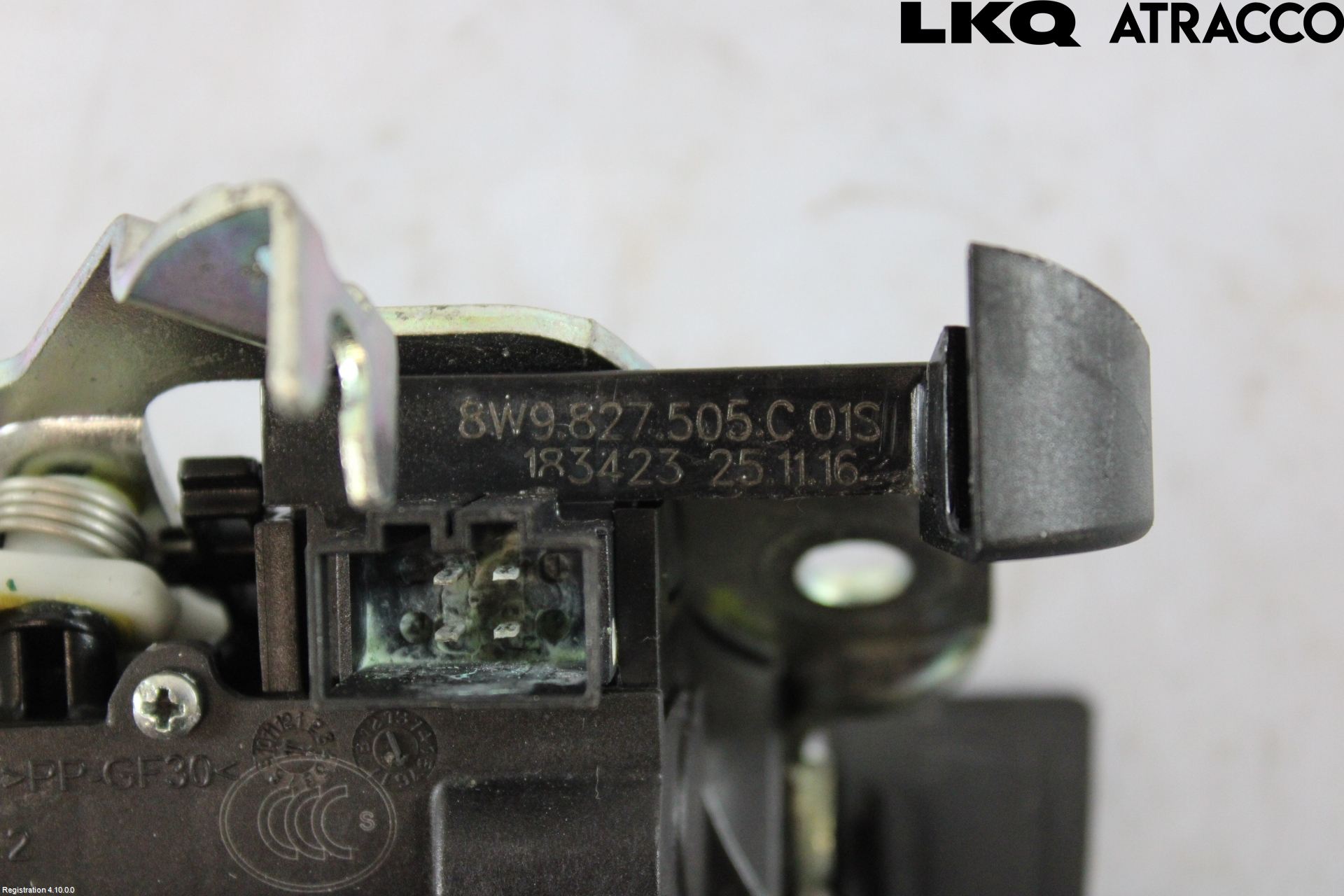 Audi A4/S4 B9 16-19 Bakluke-Lokk Låsekasse