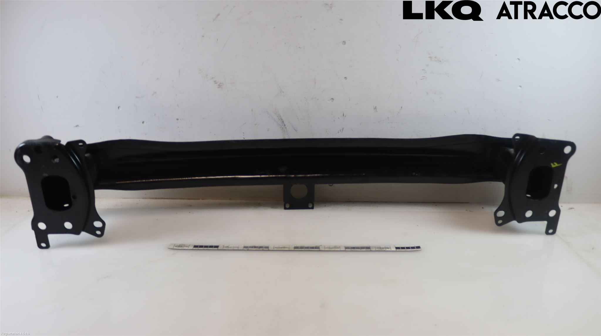 Volkswagen VW GOLF V 04-09 Støtfanger Foran Bjelke
