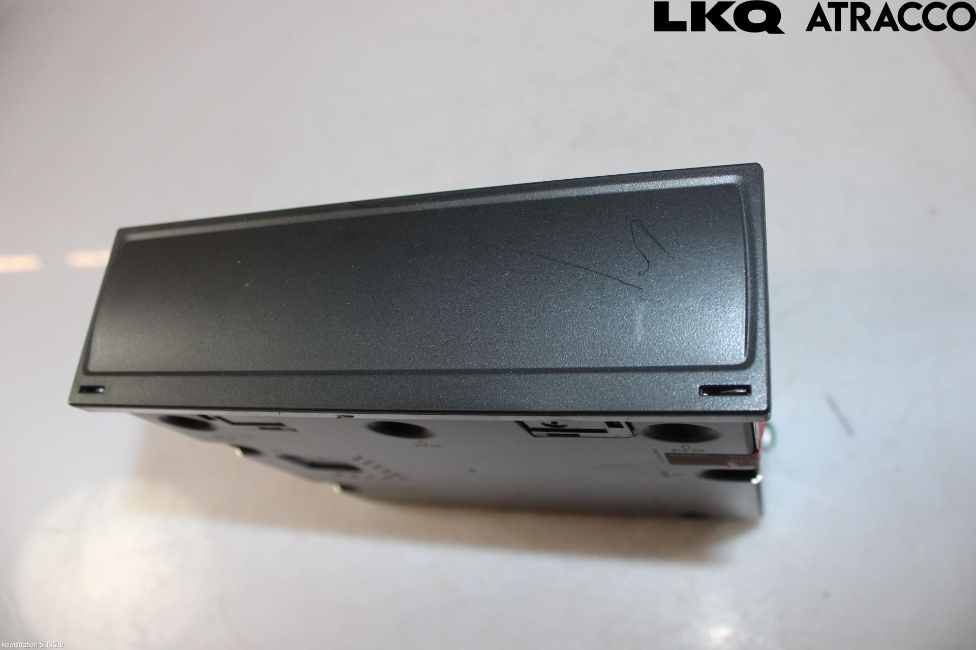 Volkswagen VW TIGUAN 24- Stereo Radio Med Cd