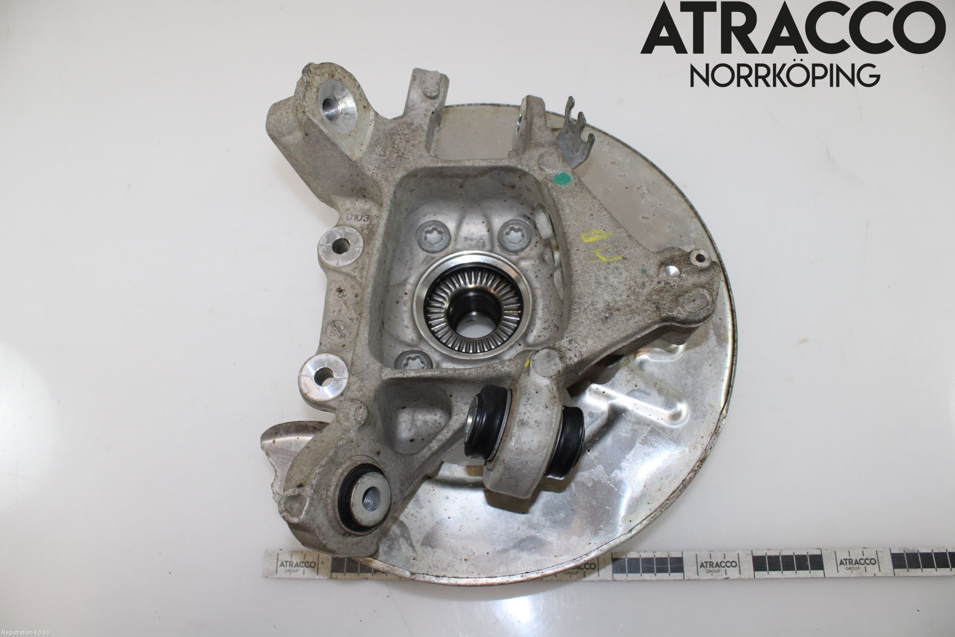 BMW 5 G30/G31/F90 17-23 Spindel Hb