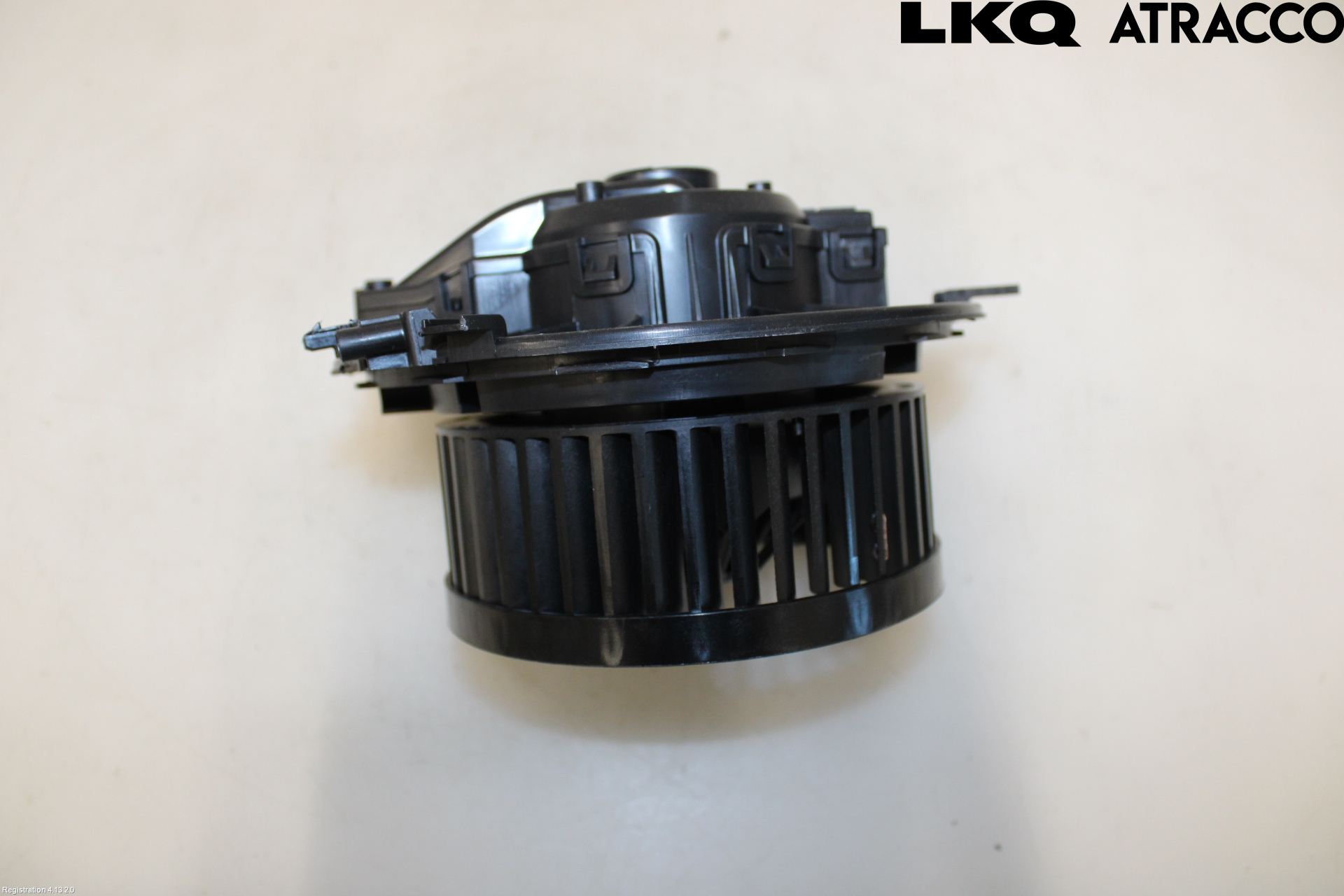 Volkswagen VW PASSAT 24- Varmeapparat Viftemotor