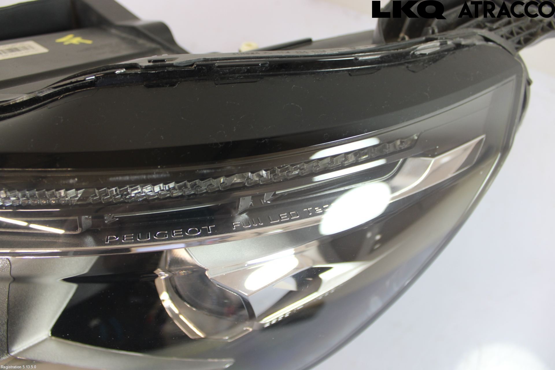 Peugeot 3008 17-24 Frontlykt Venstre