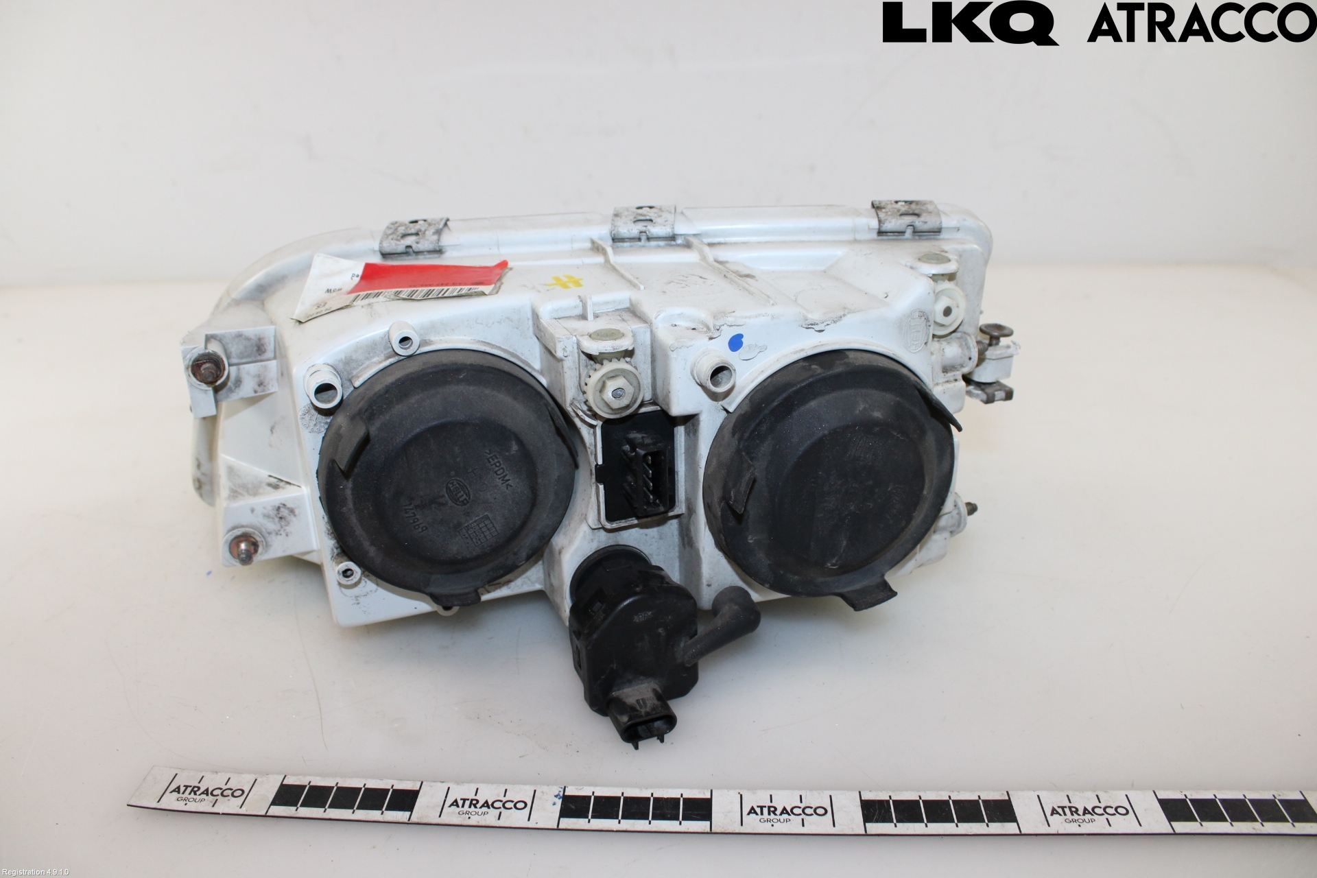 Volvo S40/V40    96-04 Frontlykt Høyre
