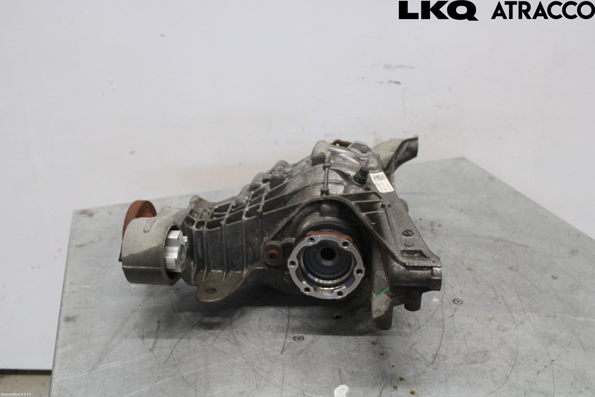 Audi A4/S4 B9 20- Bakaksel Kardang Bak -Diff