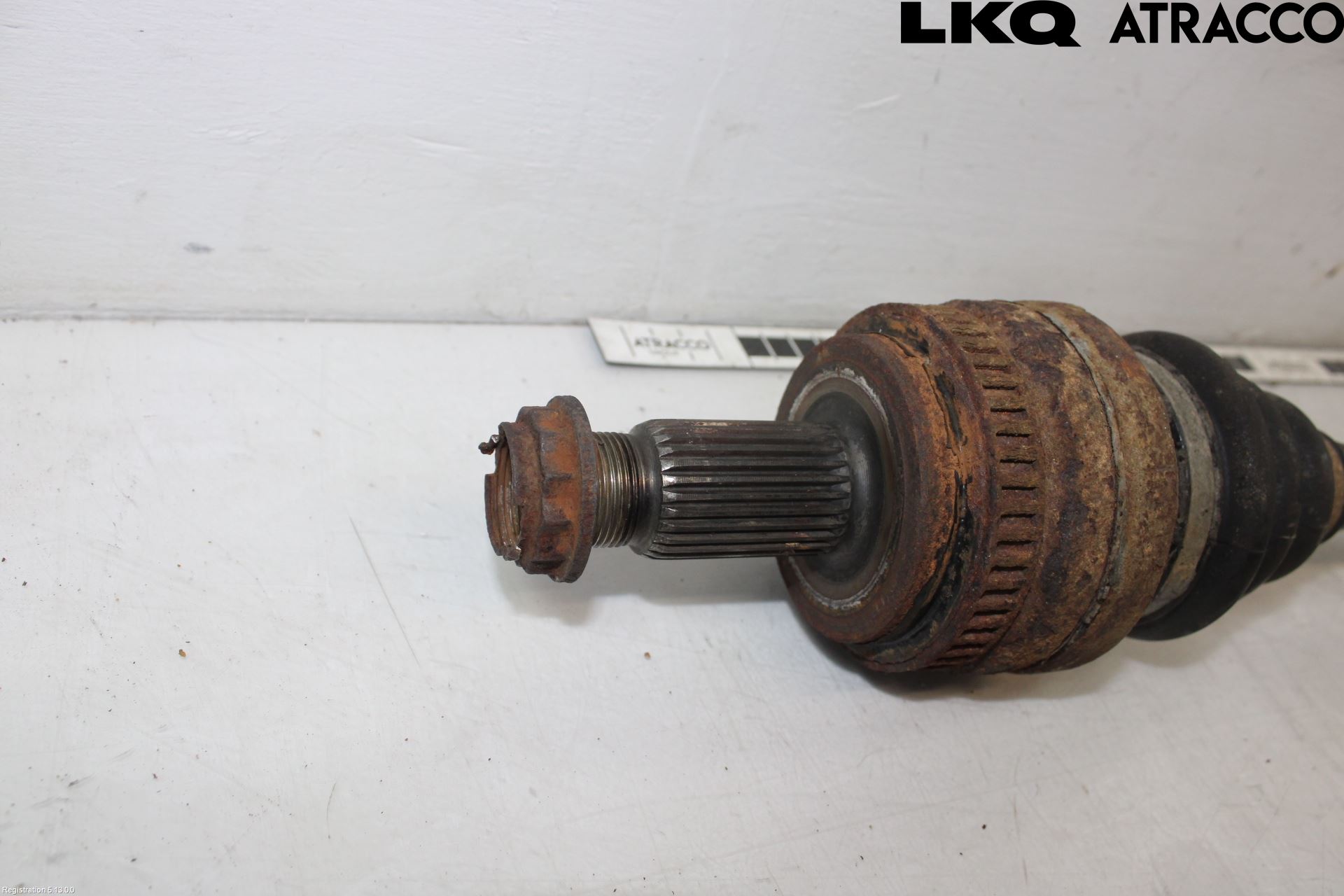 BMW 3 E90/91 SED/TOU 05-12 Drivaksel Bak Kompl Venstre