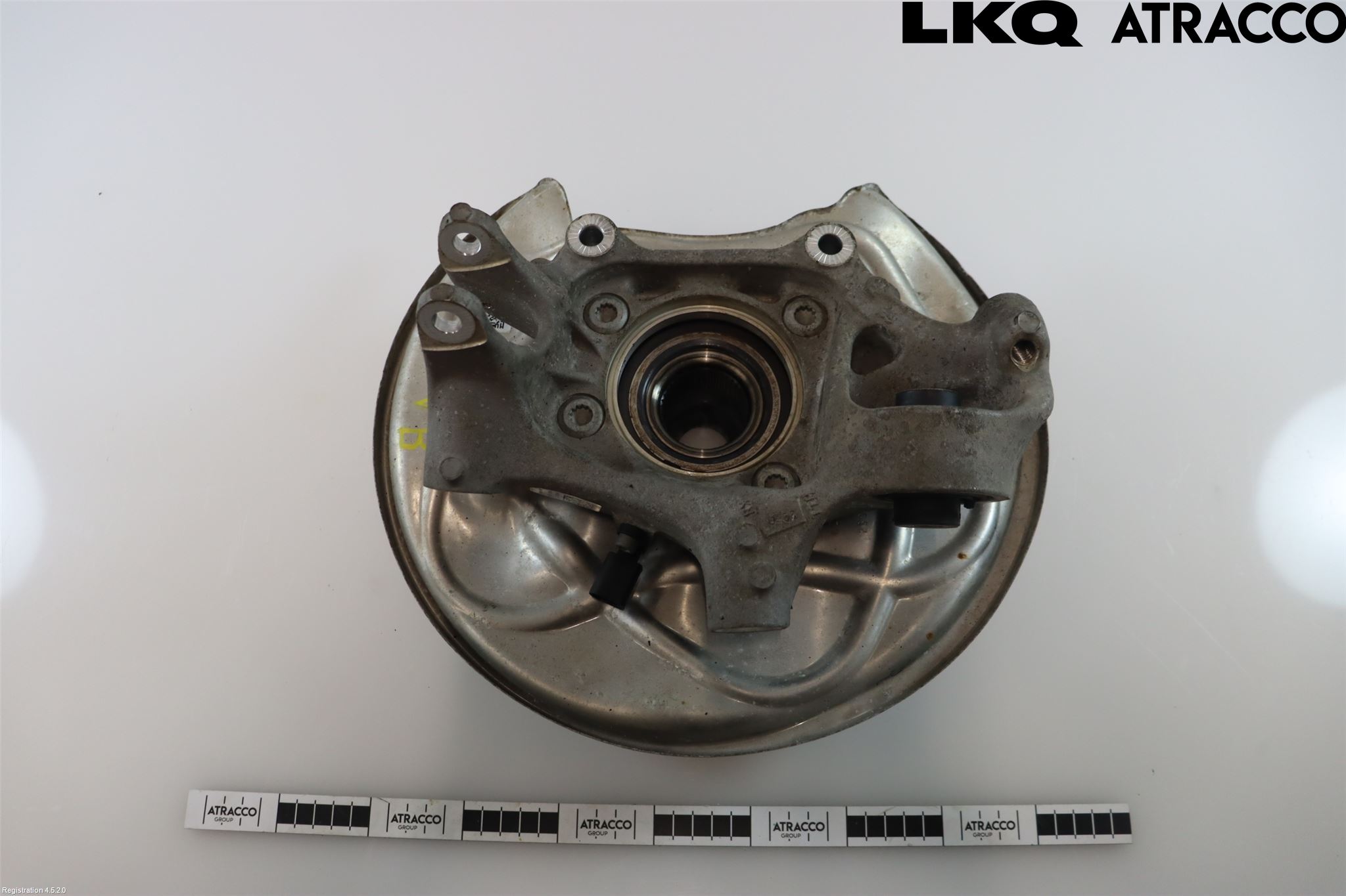 Audi A6 F2/C8 19- Spindel Vb