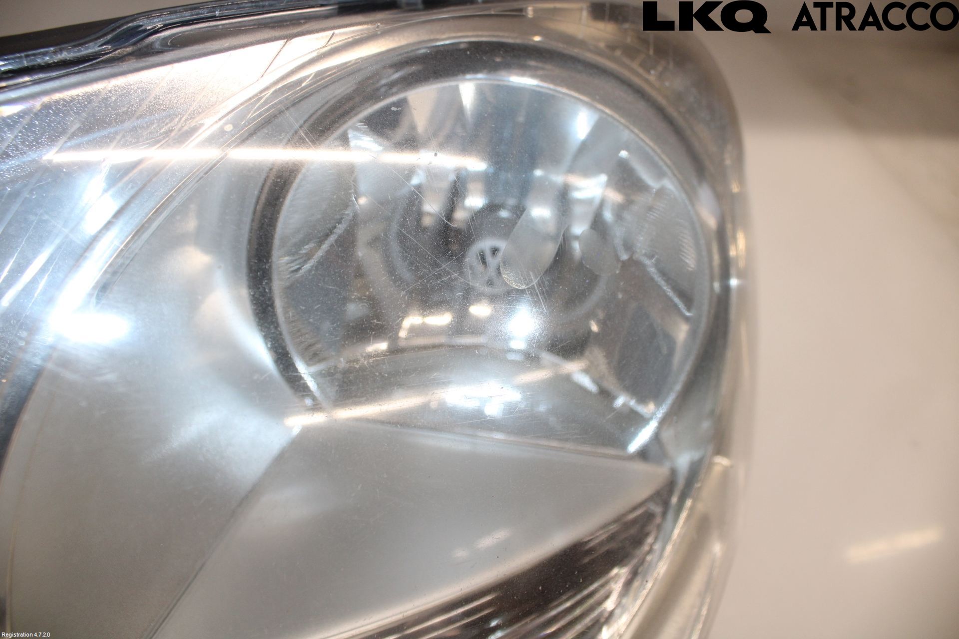 Volkswagen VW POLO 05-09 Frontlykt Venstre