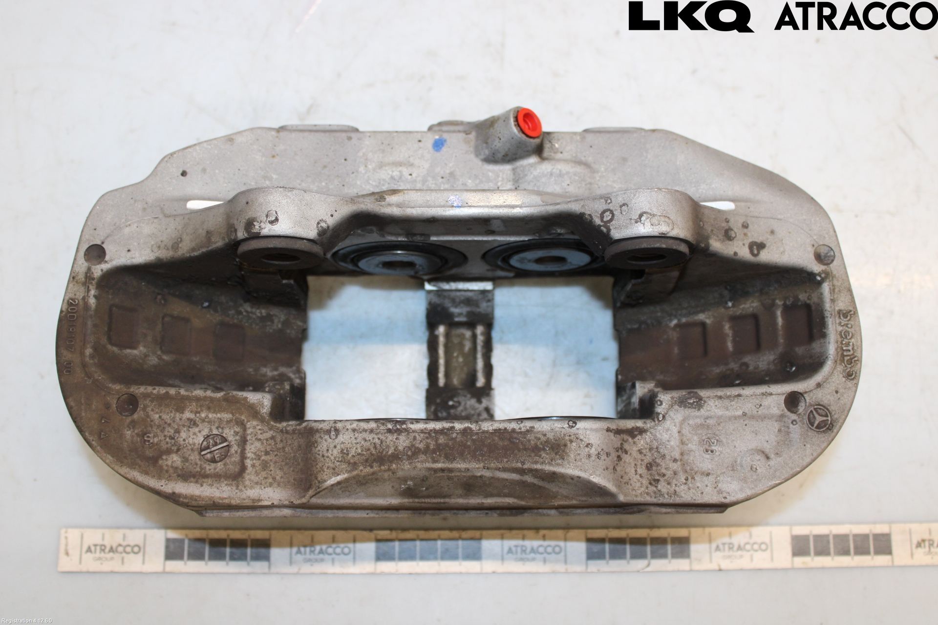 Mercedes-Benz MB C-KLASS (W206) 21- Bremsecaliper Foran Venstre