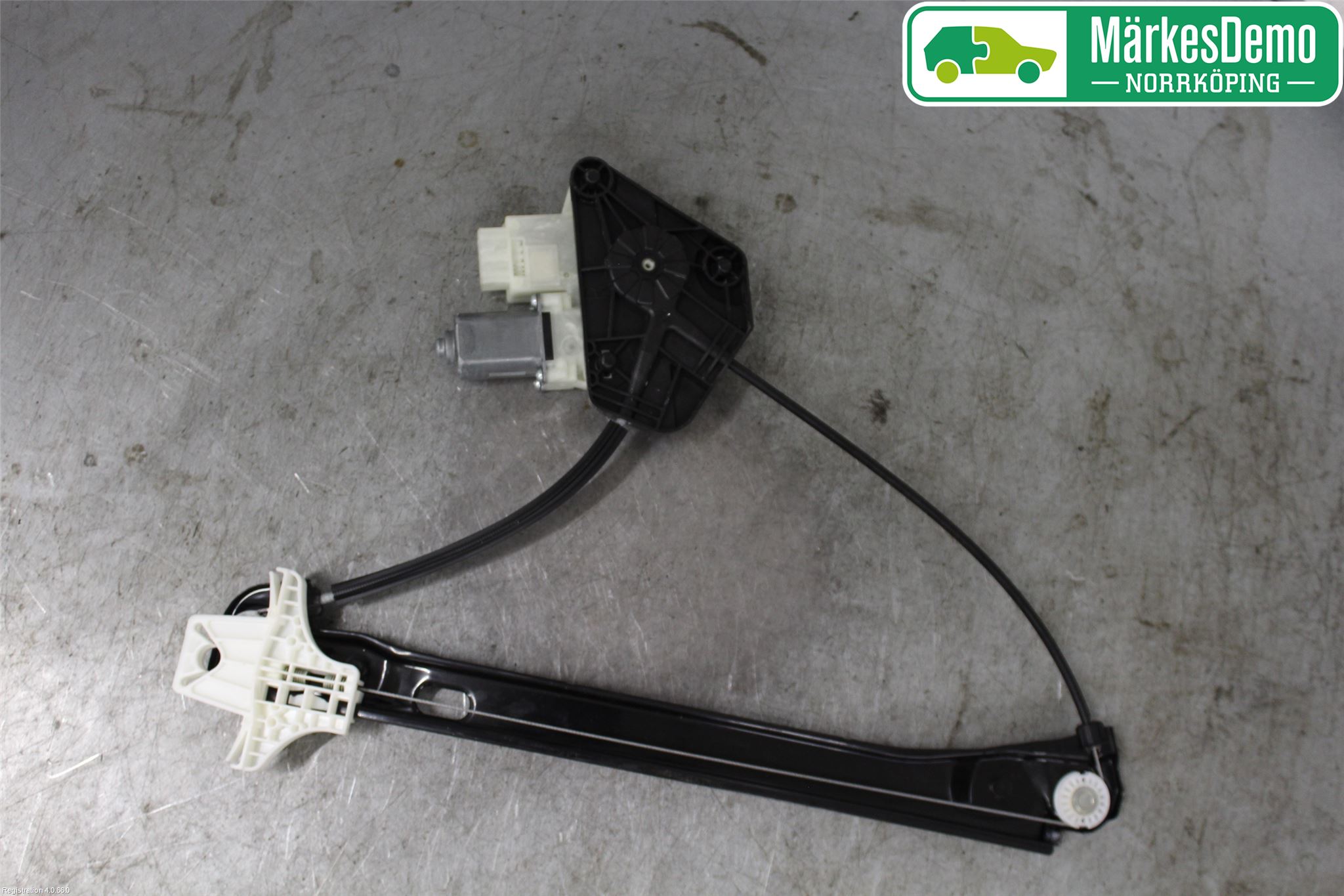 Skoda RAPID Vindusheis El Komp