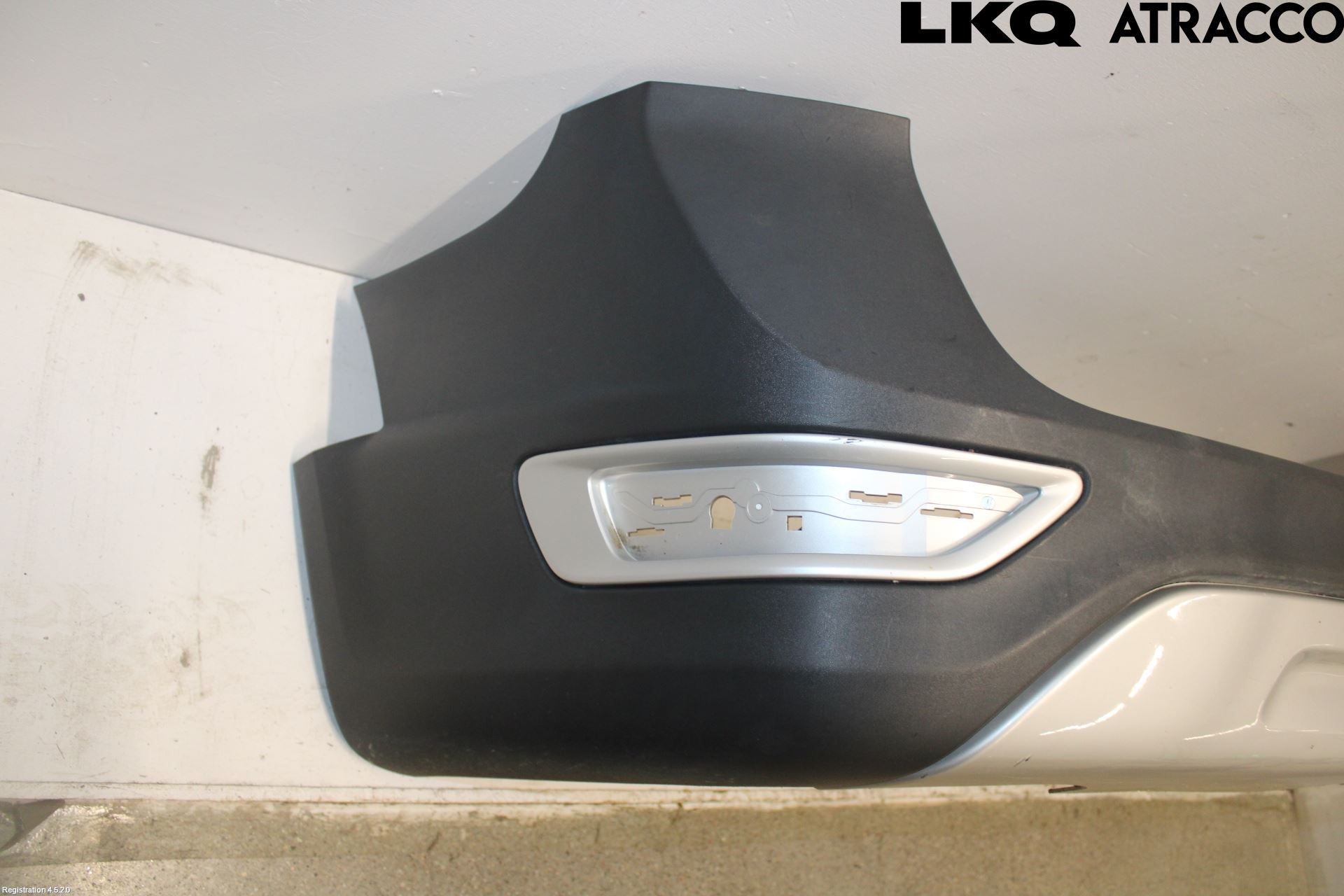 Volvo XC70 08-13 Støtfanger Bak Overtrekk