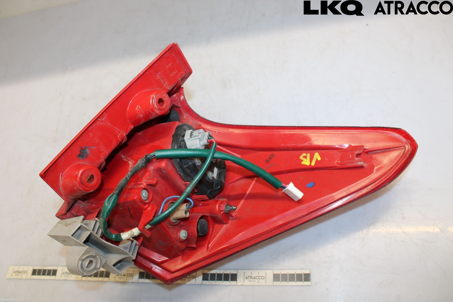 Toyota AURIS 13-19 Baklykt Venstre
