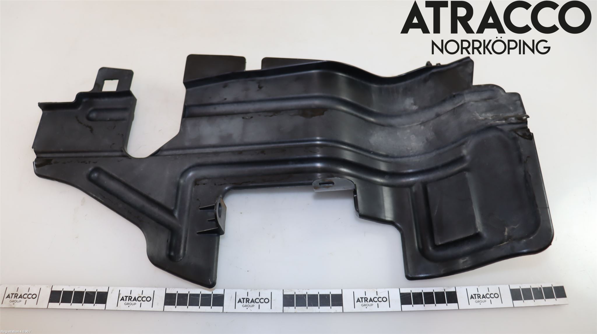 Toyota AVENSIS 07-08 Luftstyring Front
