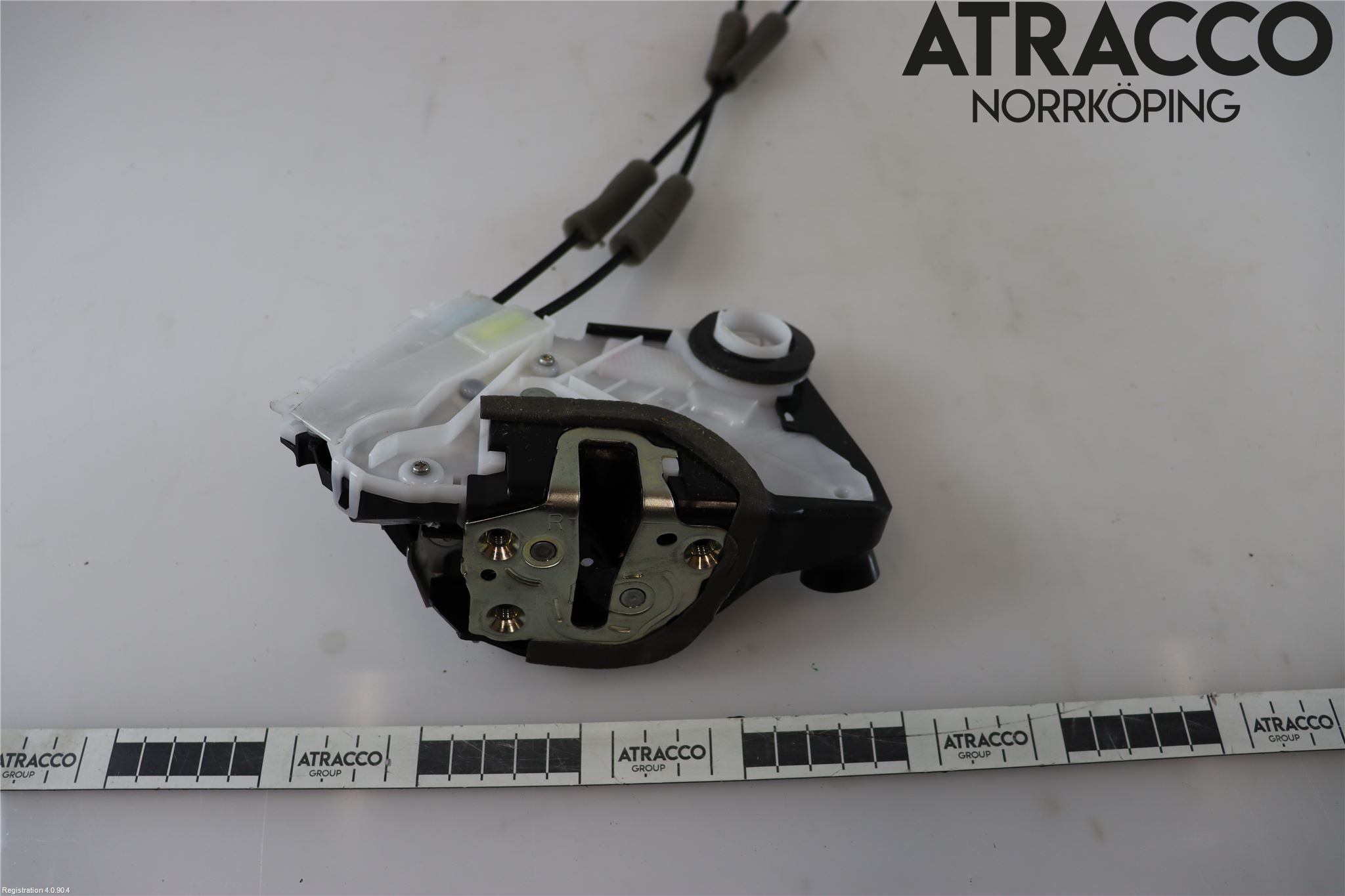 Toyota YARIS XP21 20- Dørlås - Låsekasse
