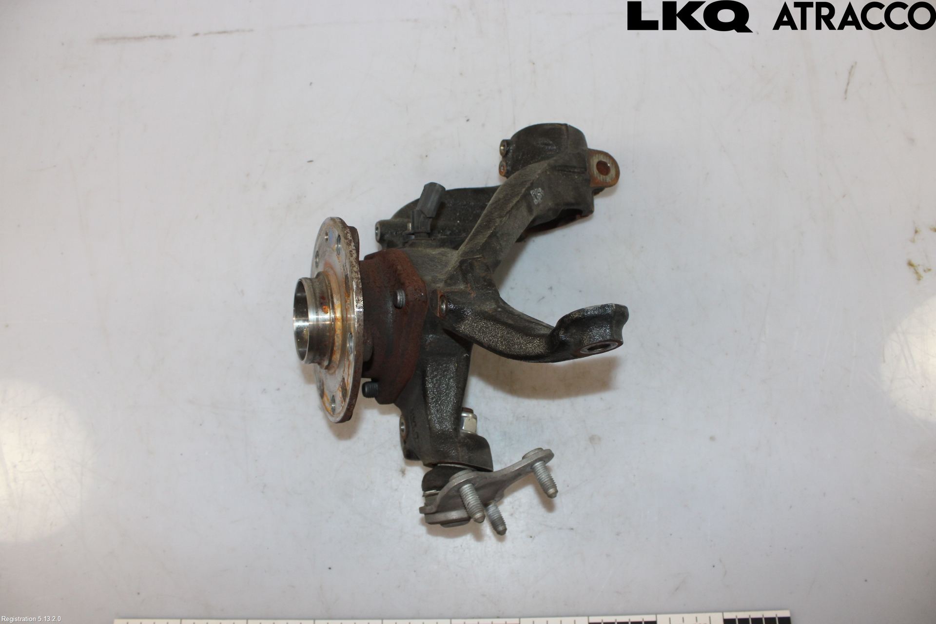 Volkswagen VW GOLF / E-GOLF VIII 20- Spindel Vf