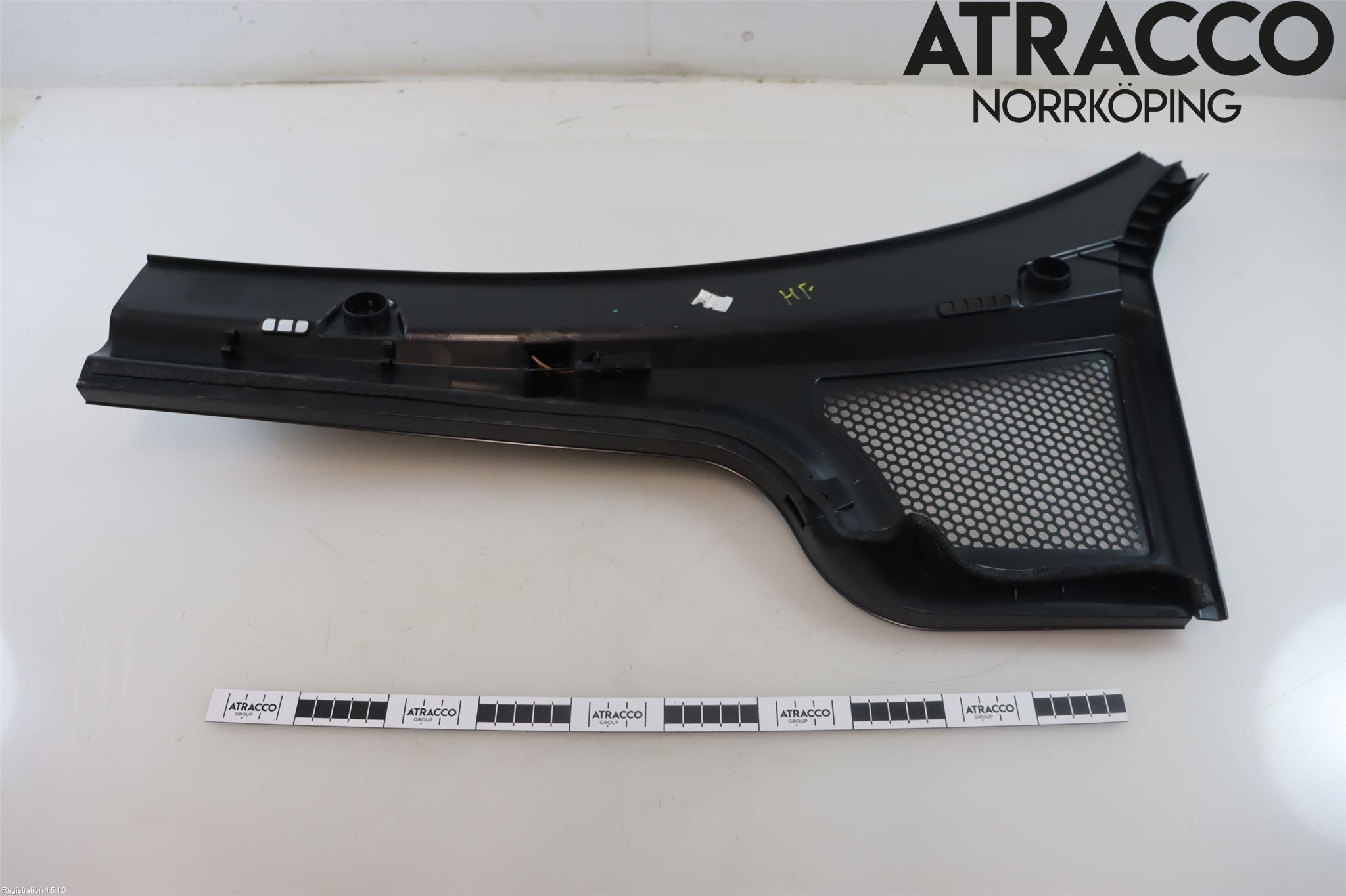 Skoda OCTAVIA (NX) 20- Visker Deksel-Grill-Under Frr