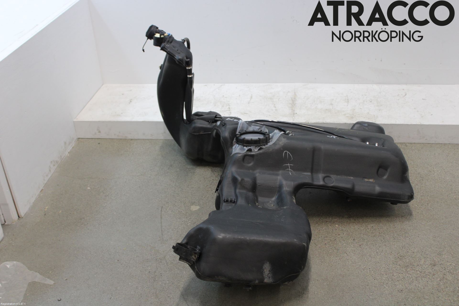 Audi A4/S4 99B-00 Drivstofftank Innsprøytning