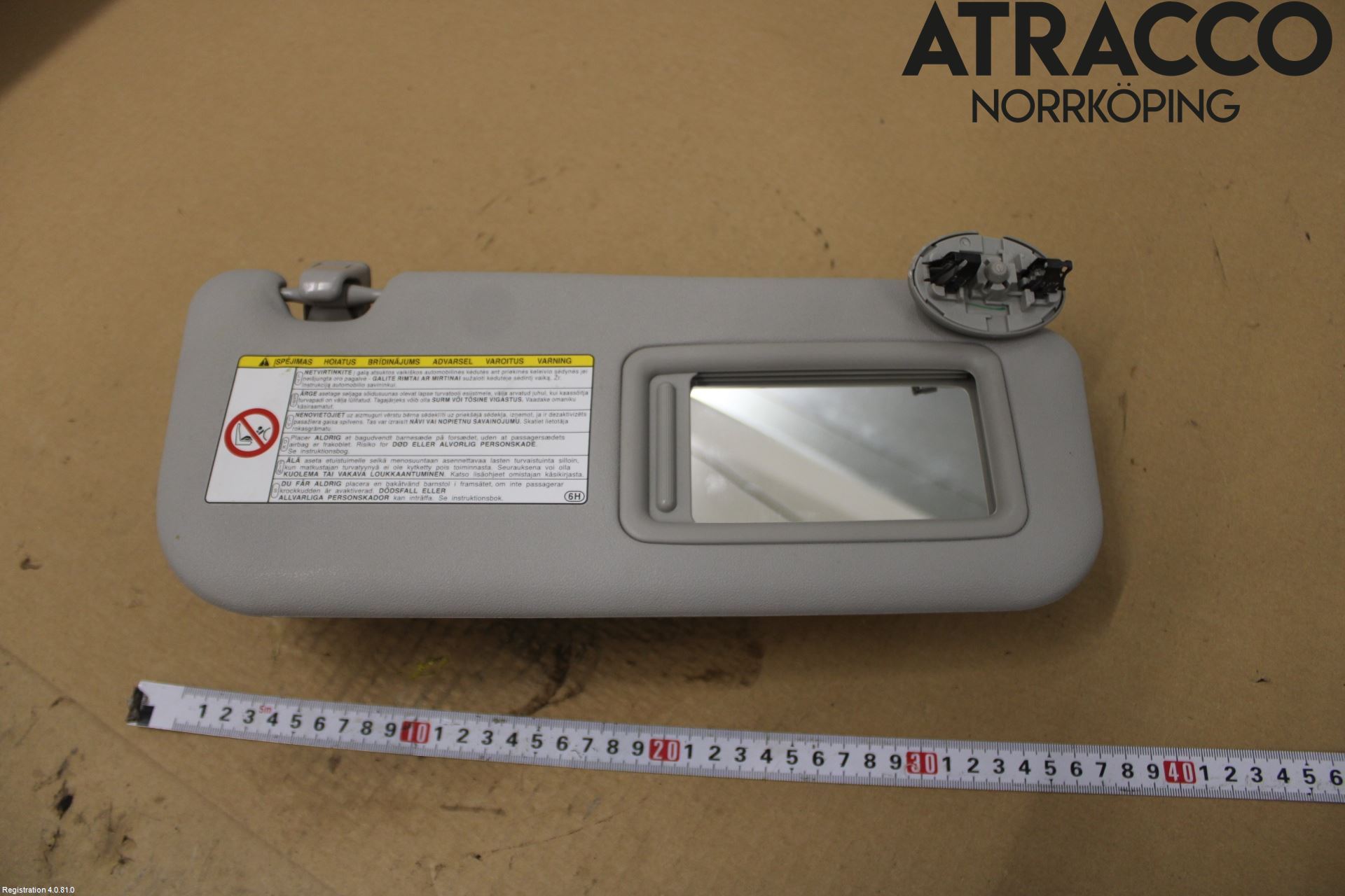 Toyota VERSO-S 11-16 Innr Solskjerm