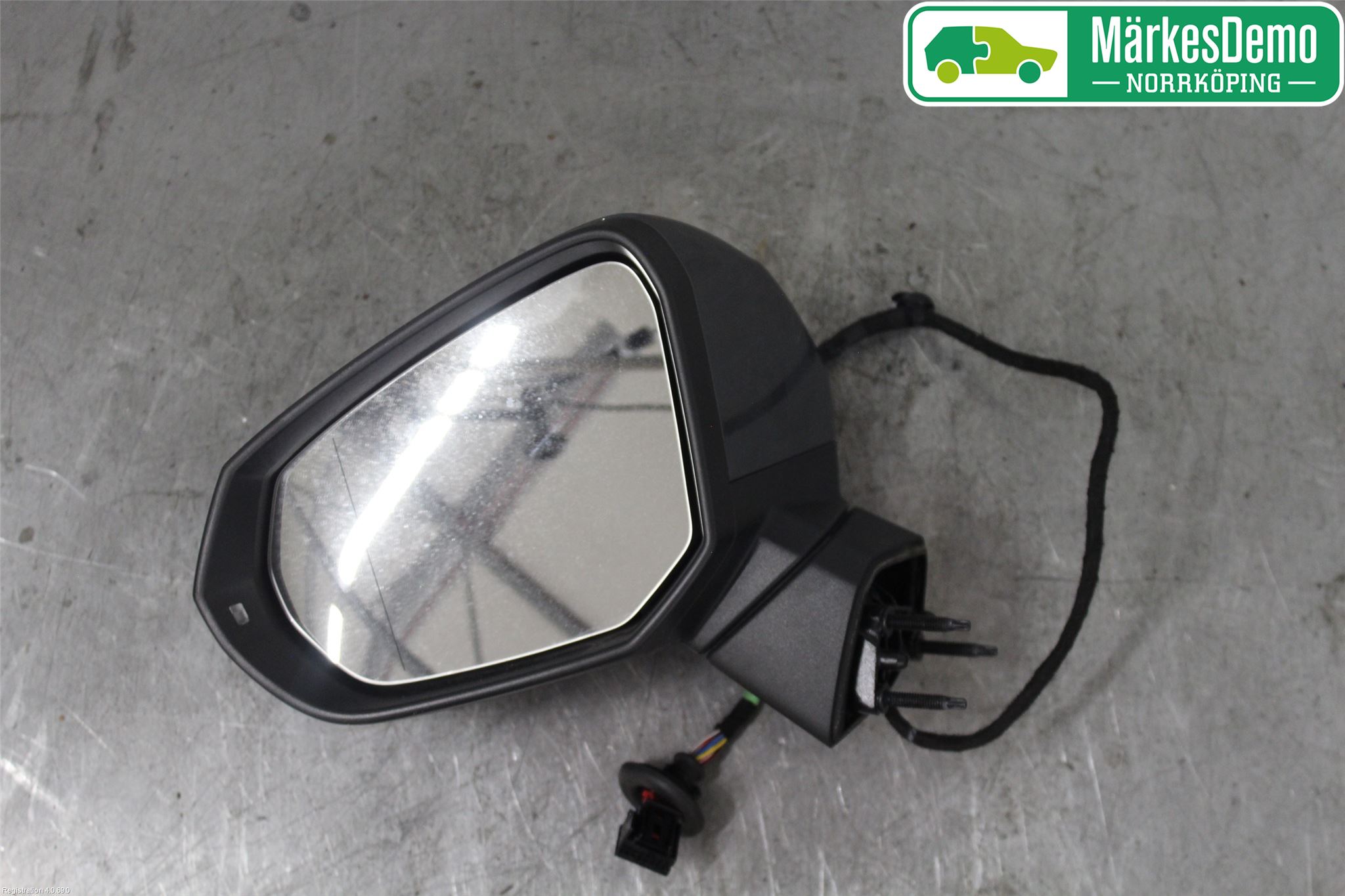 Audi Q2/SQ2 17- Speil V M-El Justering