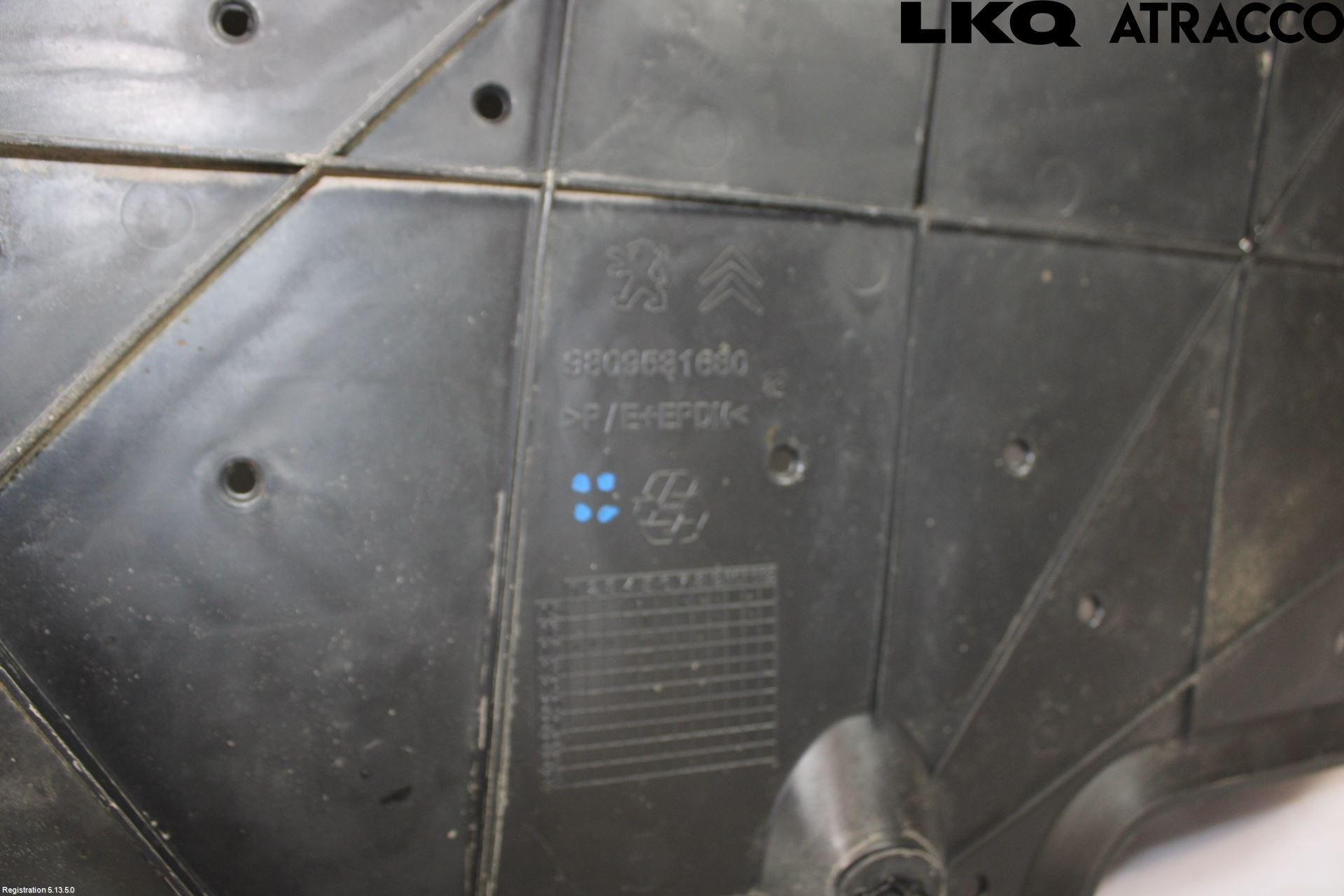 Peugeot 5008 17-24 Bunnplate U Motor-Gear-Dørk