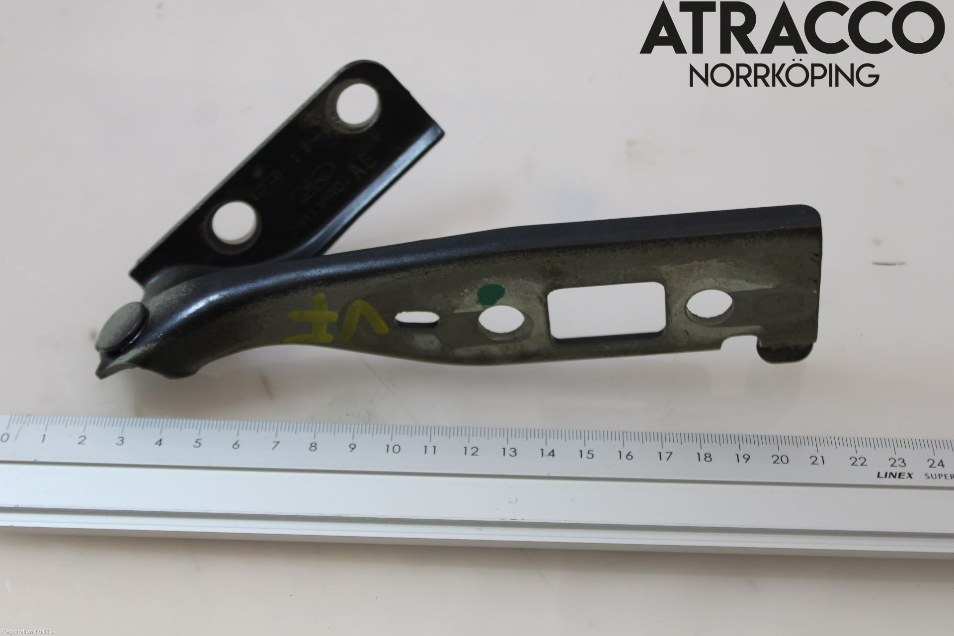 Ford FIESTA     06-08 Panser Hengsel - Hengsler
