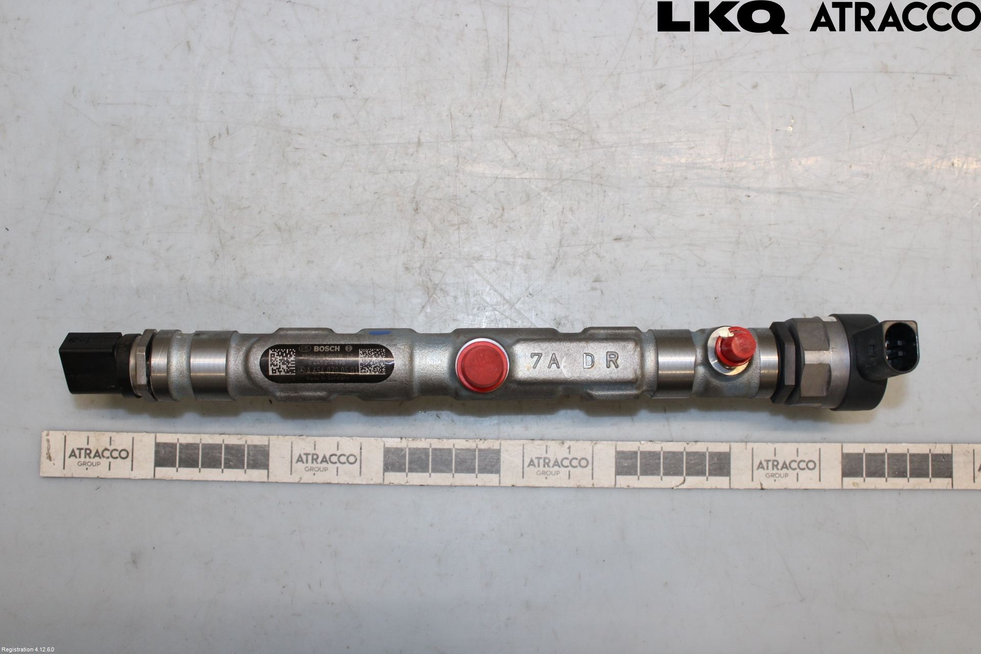 Mercedes-Benz MB C-KLASS (W206) 21- Inj. Fuelrail