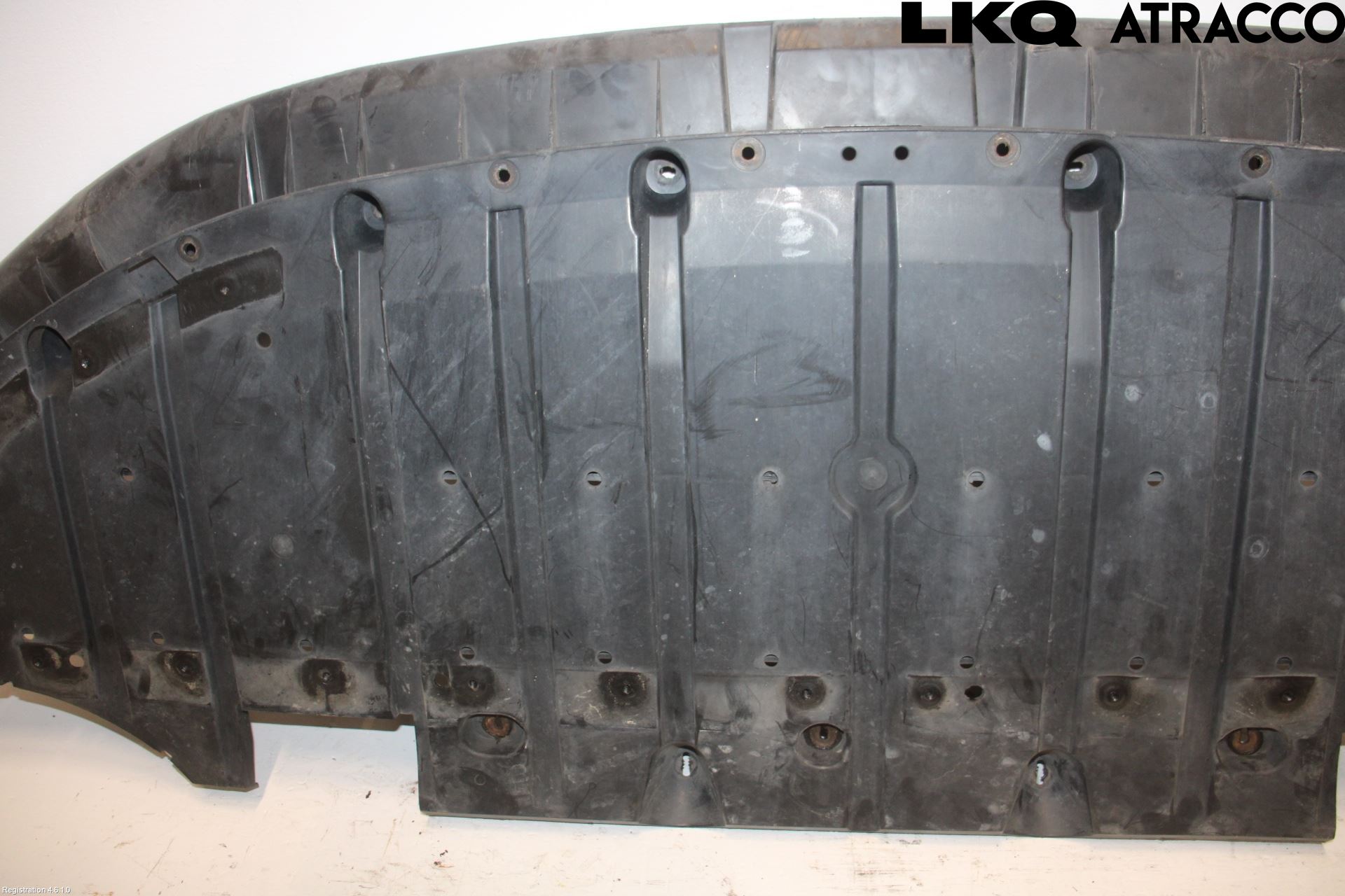 Jaguar XJ X351        10- Bunnplate U Motor-Gear-Dørk