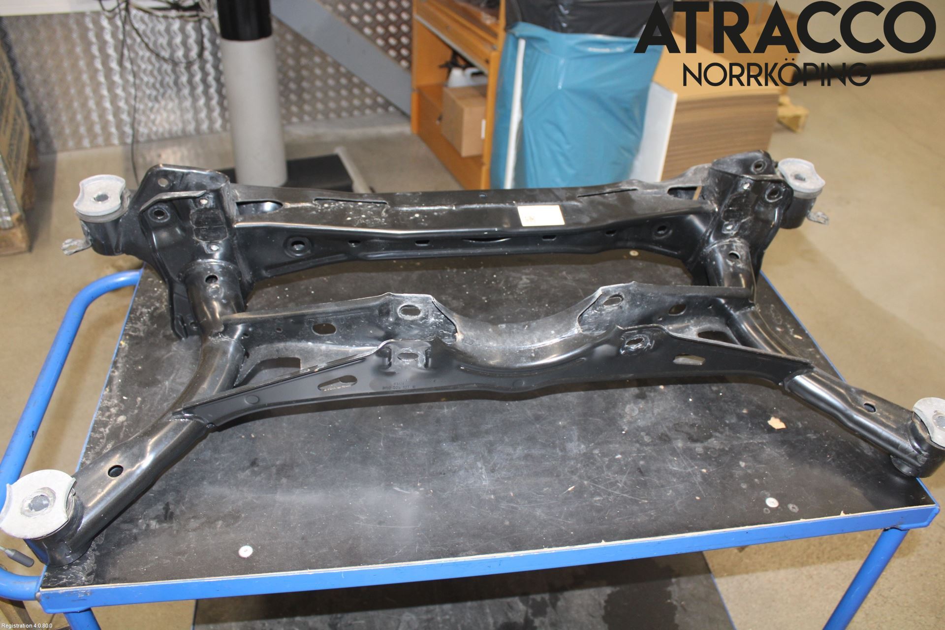 Volkswagen VW TIGUAN 16-24 Bakaksel Feste Travers-Ramme