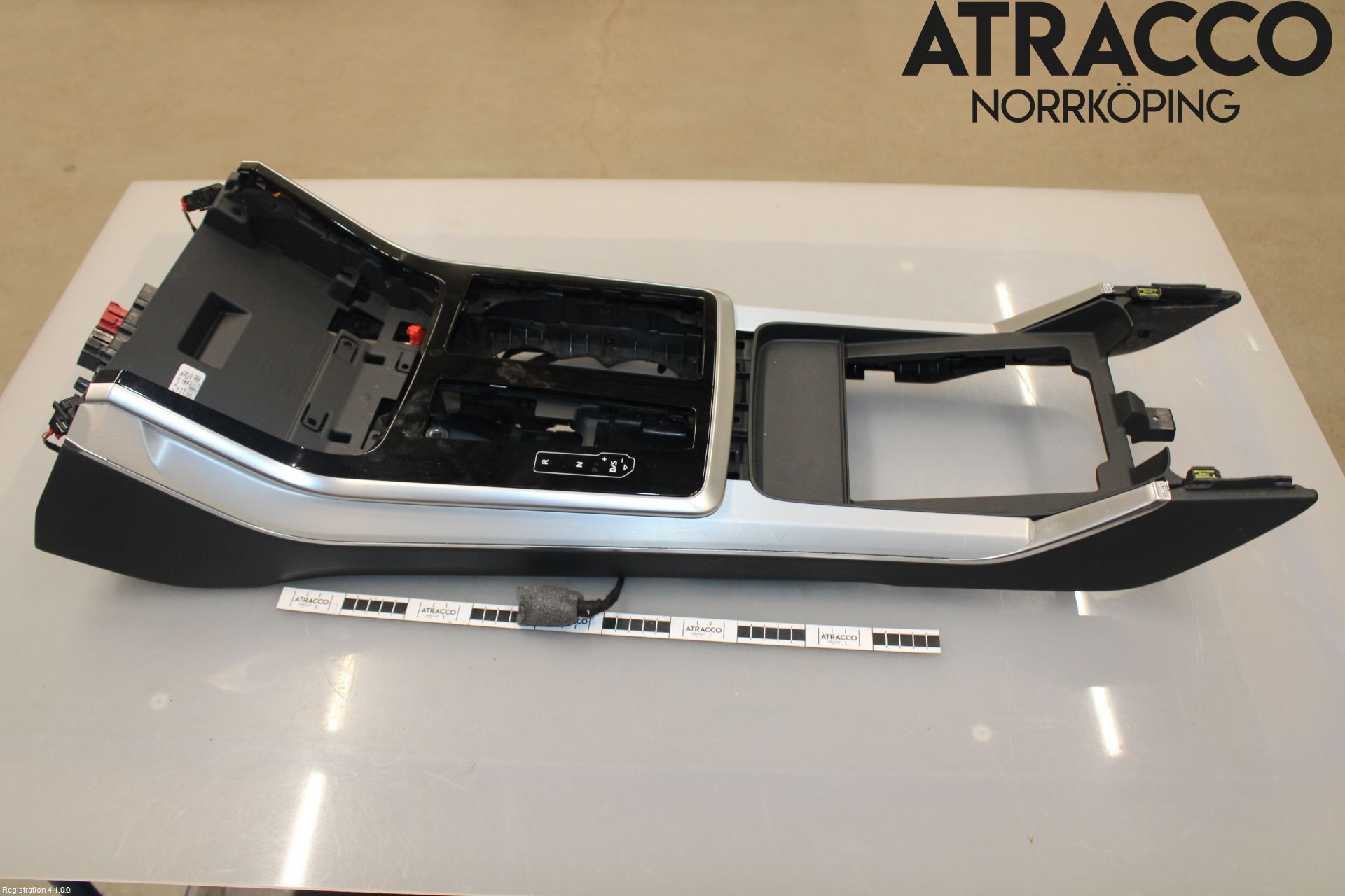 Audi Q7/SQ7 Instrumentkonsoll Midt