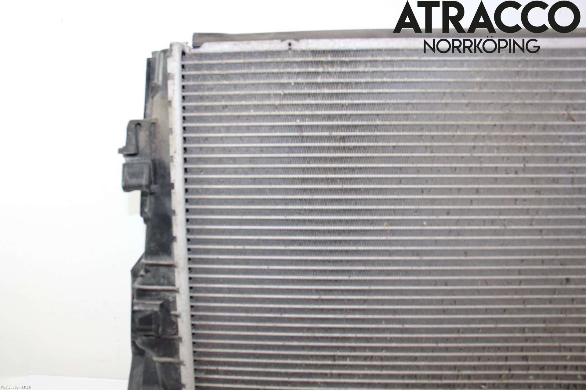 BMW 2 F46 GRAN TOURER 15-22 Radiator Automat